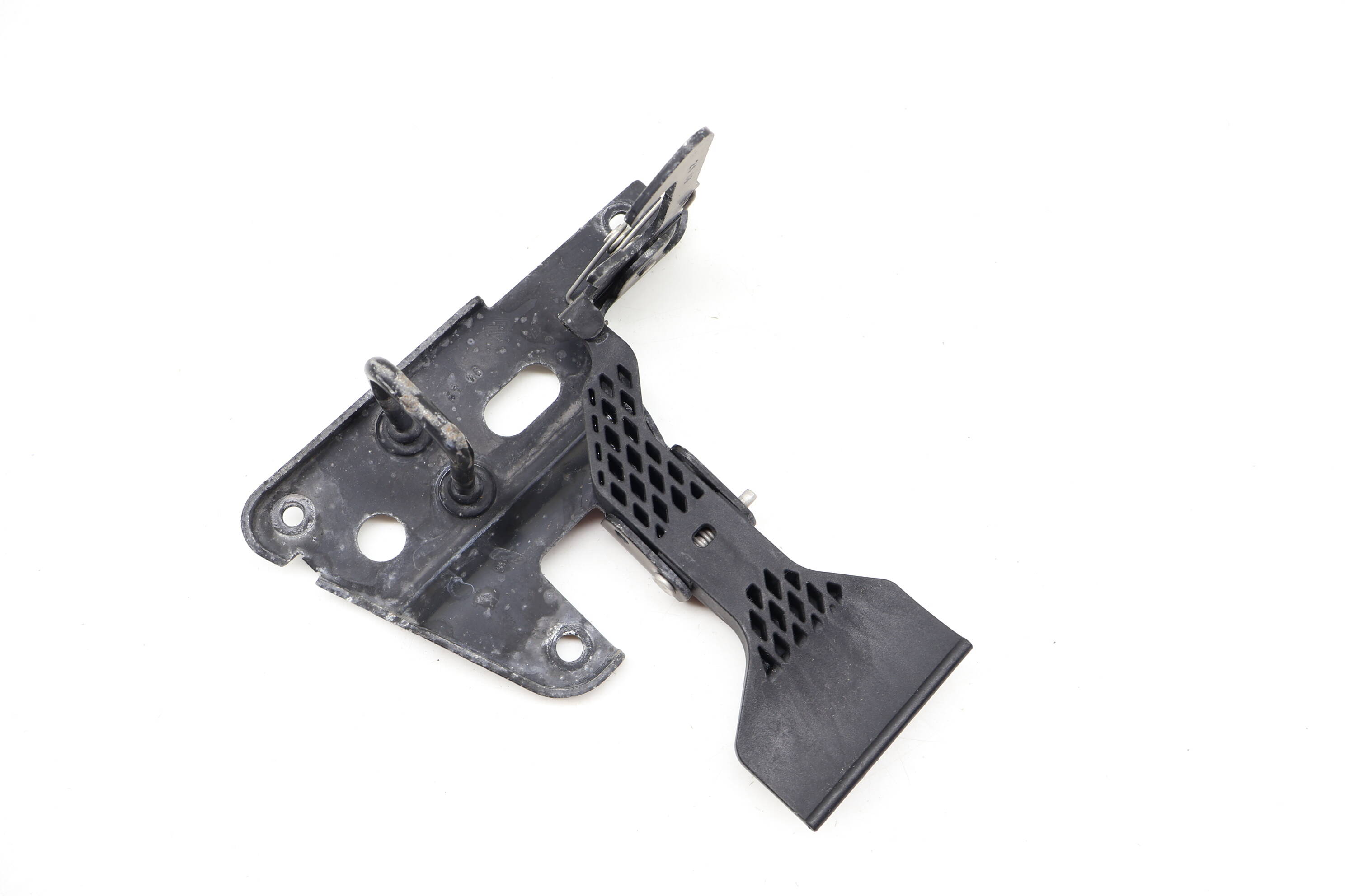 Upper Hood Latch / Lever 8E0823480F