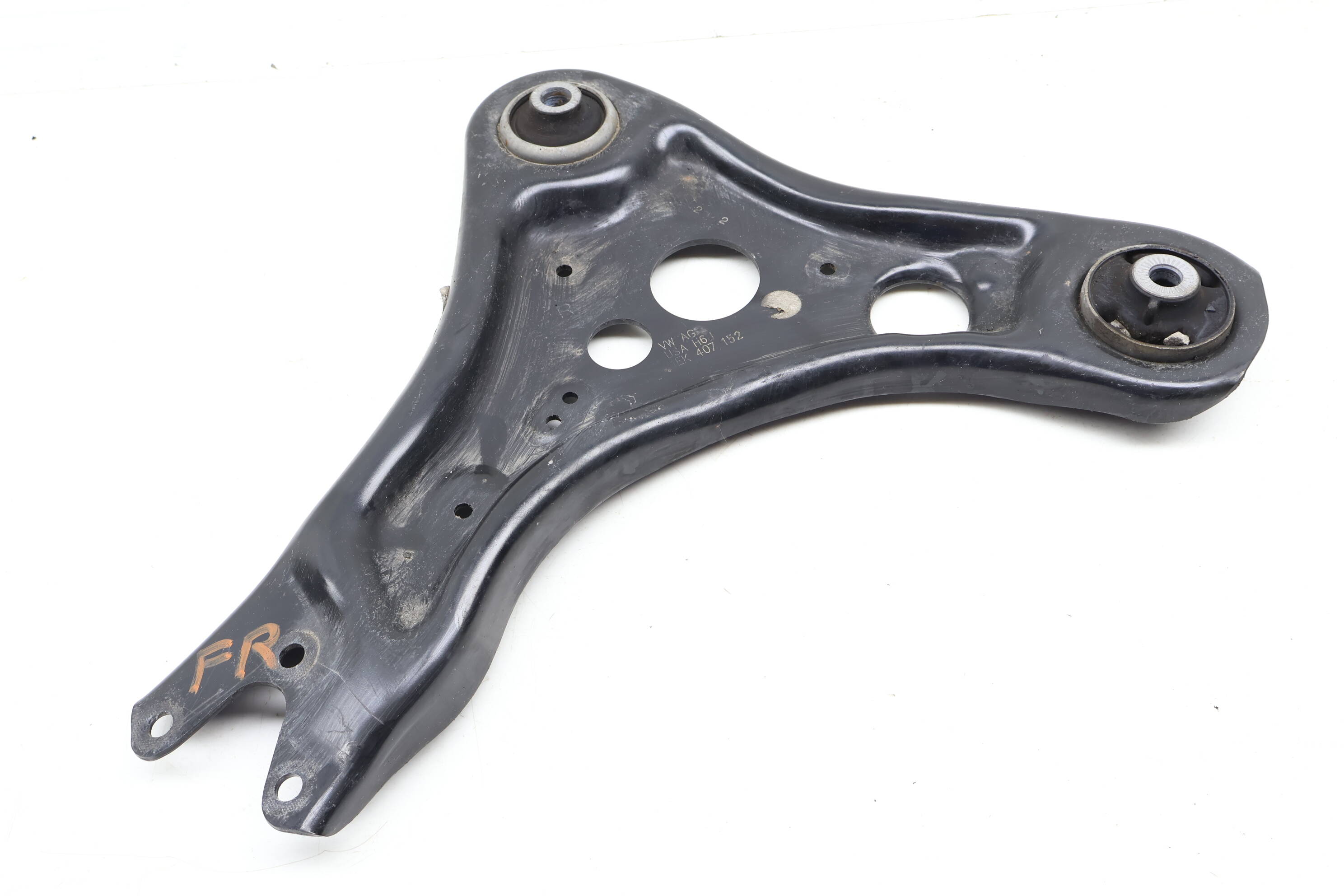 Lower Control Arm 1EK407152