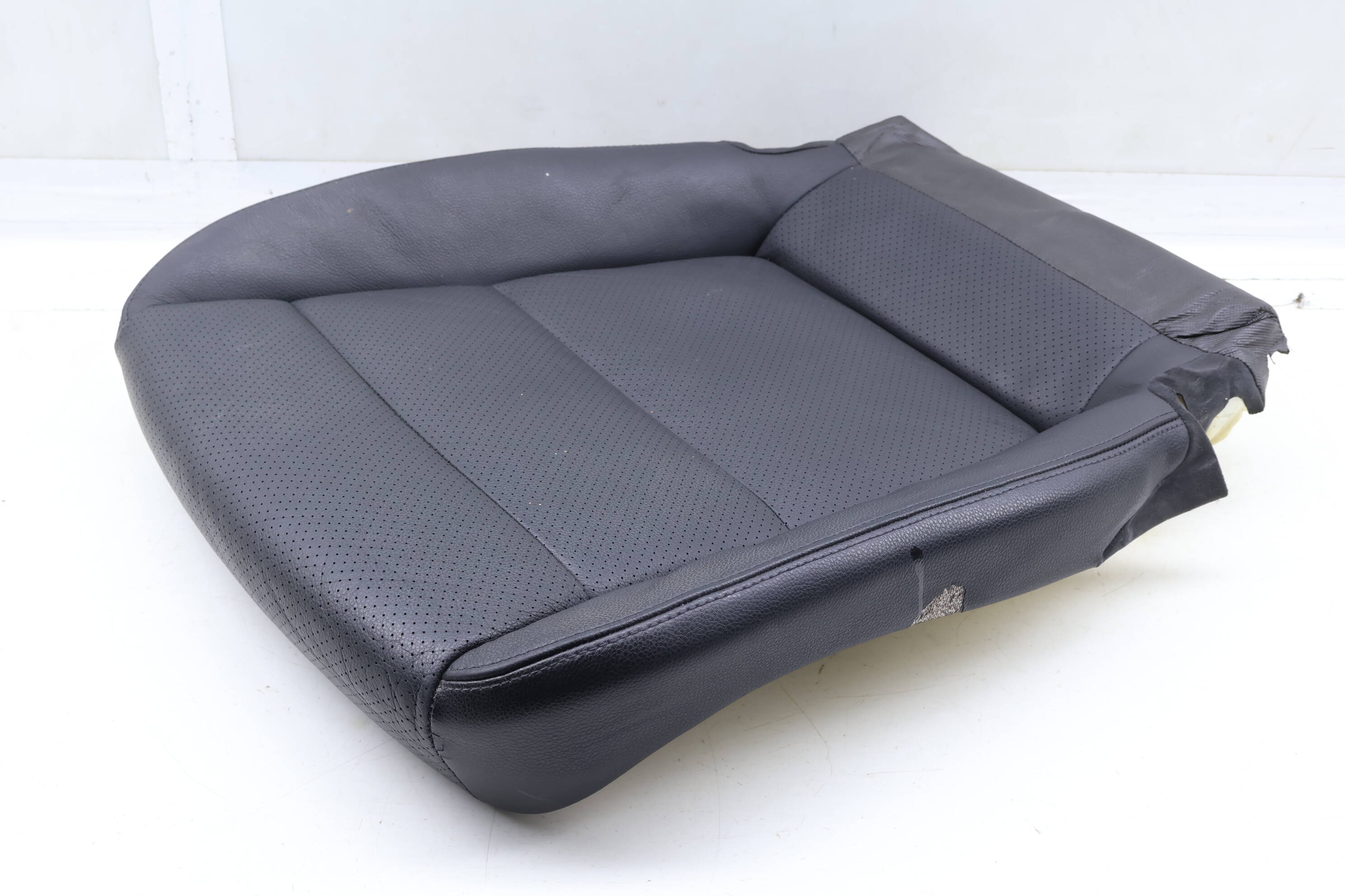 Lower Seat Bottom Cushion 97052116145