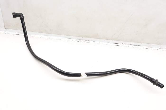 Fuel Tank Ventilation Hose / Breather Line Tube HK729A086AA main product photo