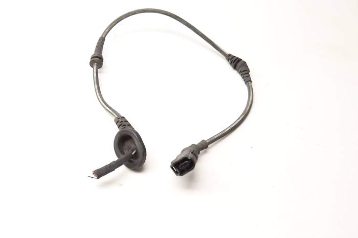 Abs / Speed Sensor Wiring Harness 561927903E main product photo