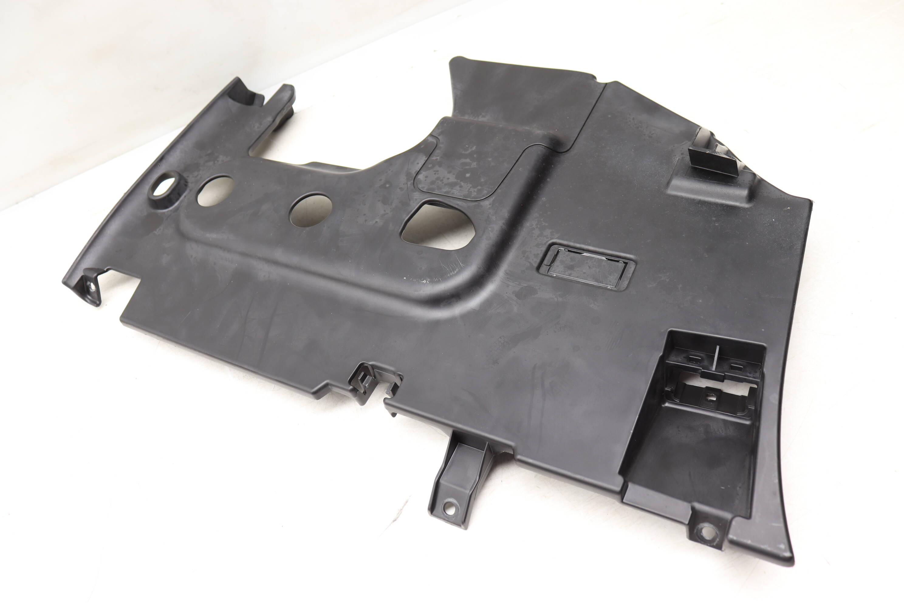 最高の品質 Dash Lower Left VW Knee 561863083A (Passat) Panel パンツ