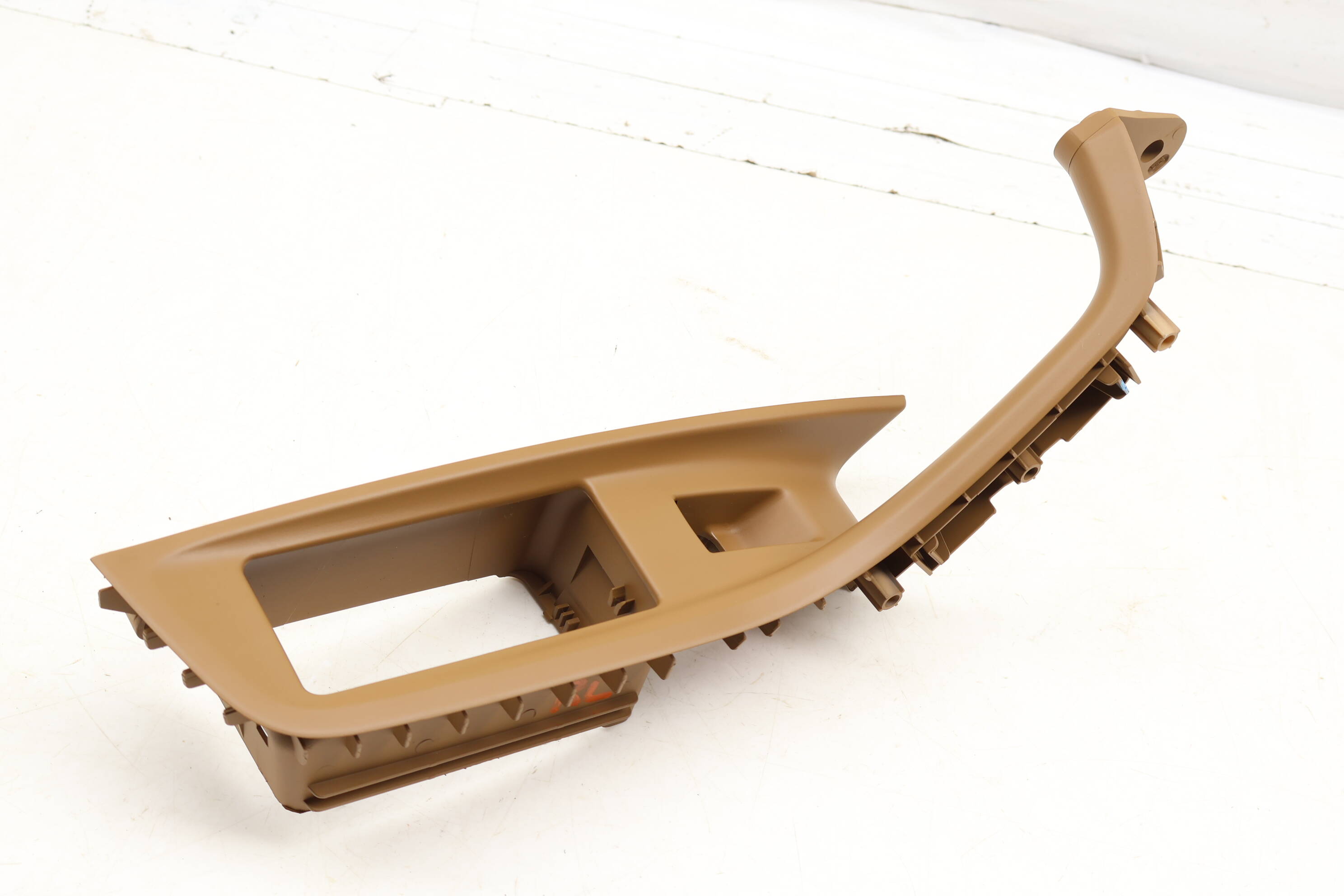 Door Handle Pull / Switch Trim 4G0867371