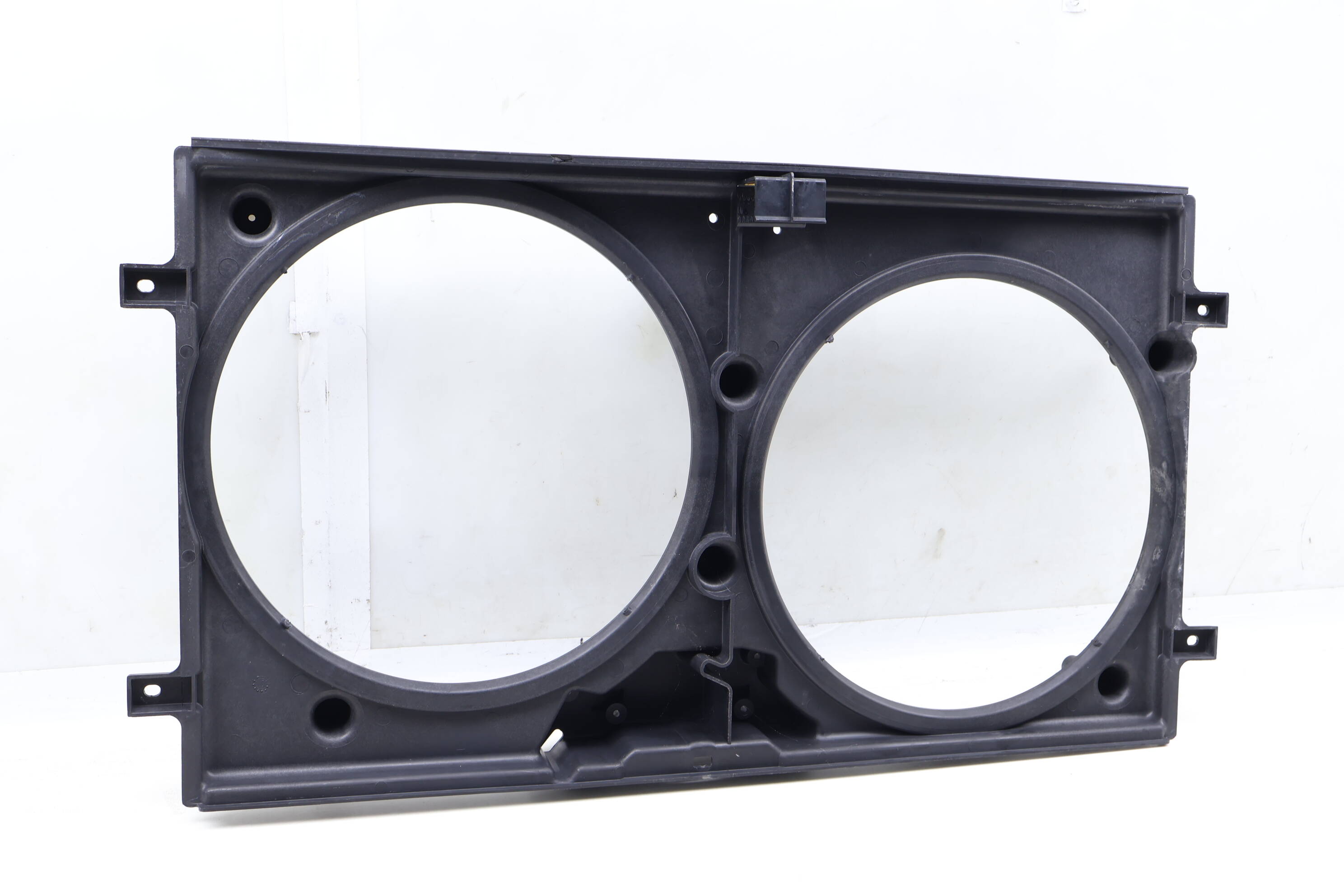 Radiator Dual Fan Cowl / Housing 7D0121207