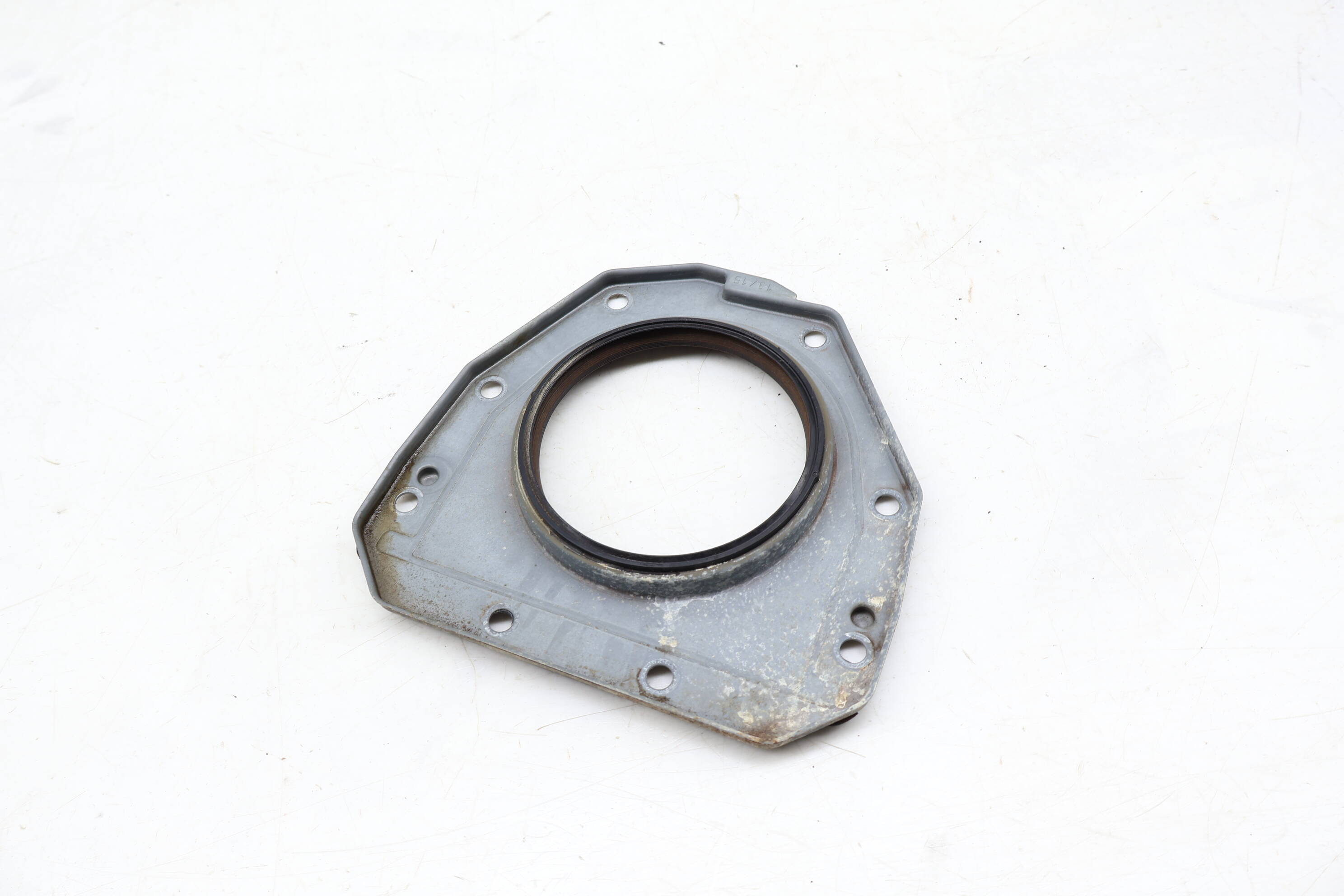 Engine Crankshaft Sealing Flange 06K103171F