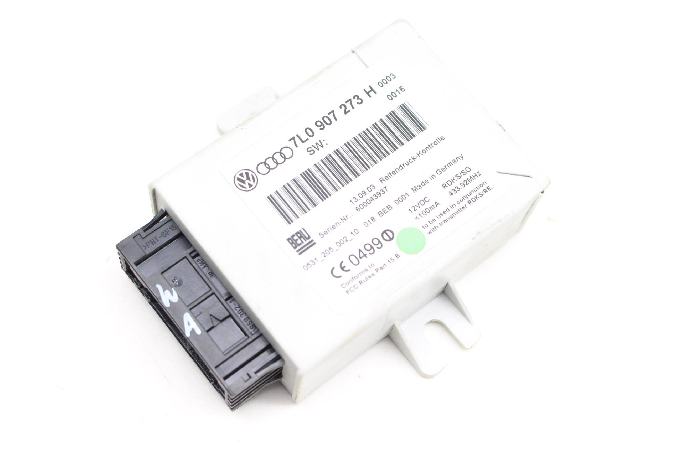 Tpms / Tire Pressure Control Unit / Module / Computer 7L0907273H