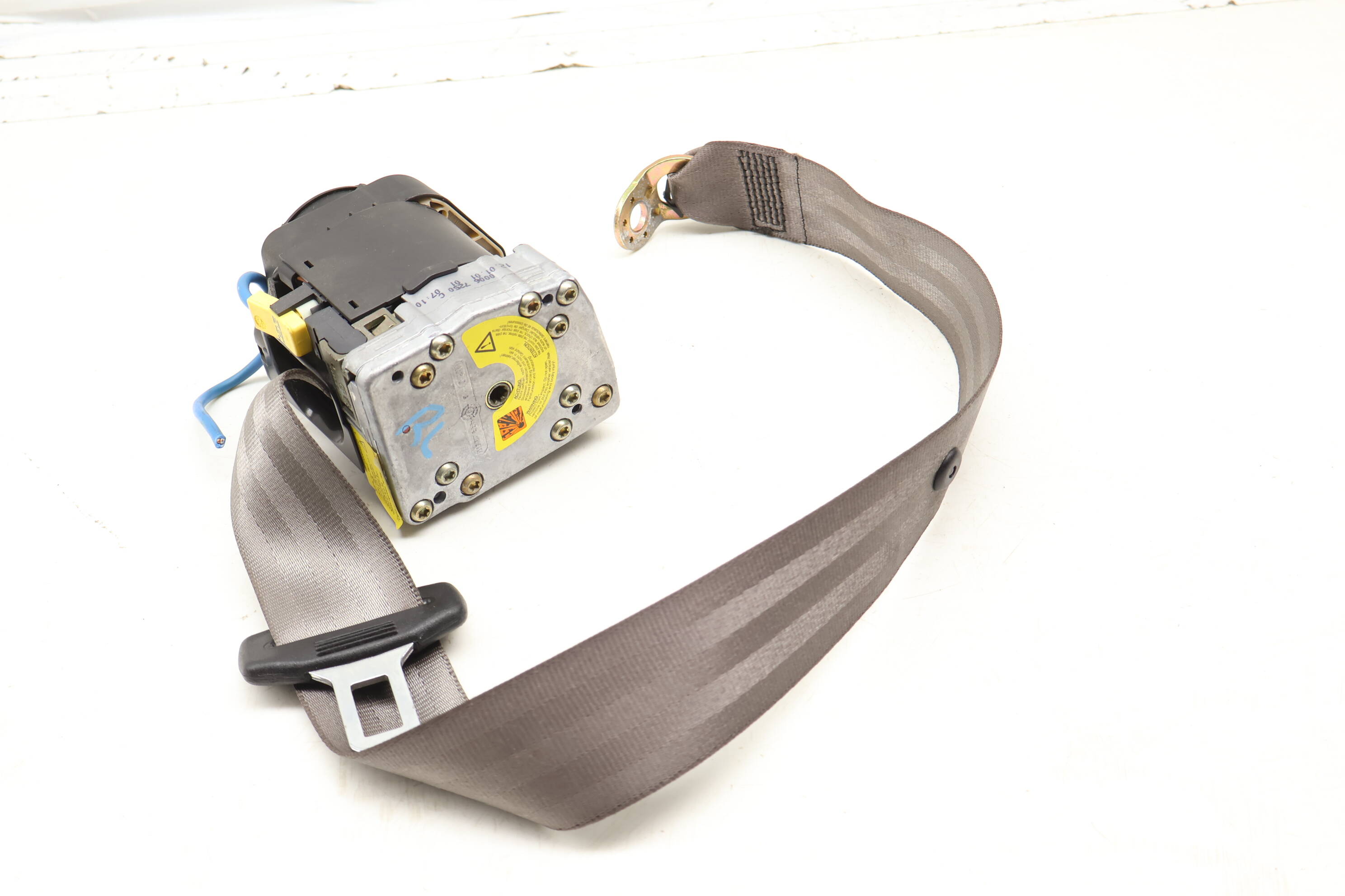 Seatbelt / Seat Belt Retractor 4B9857805