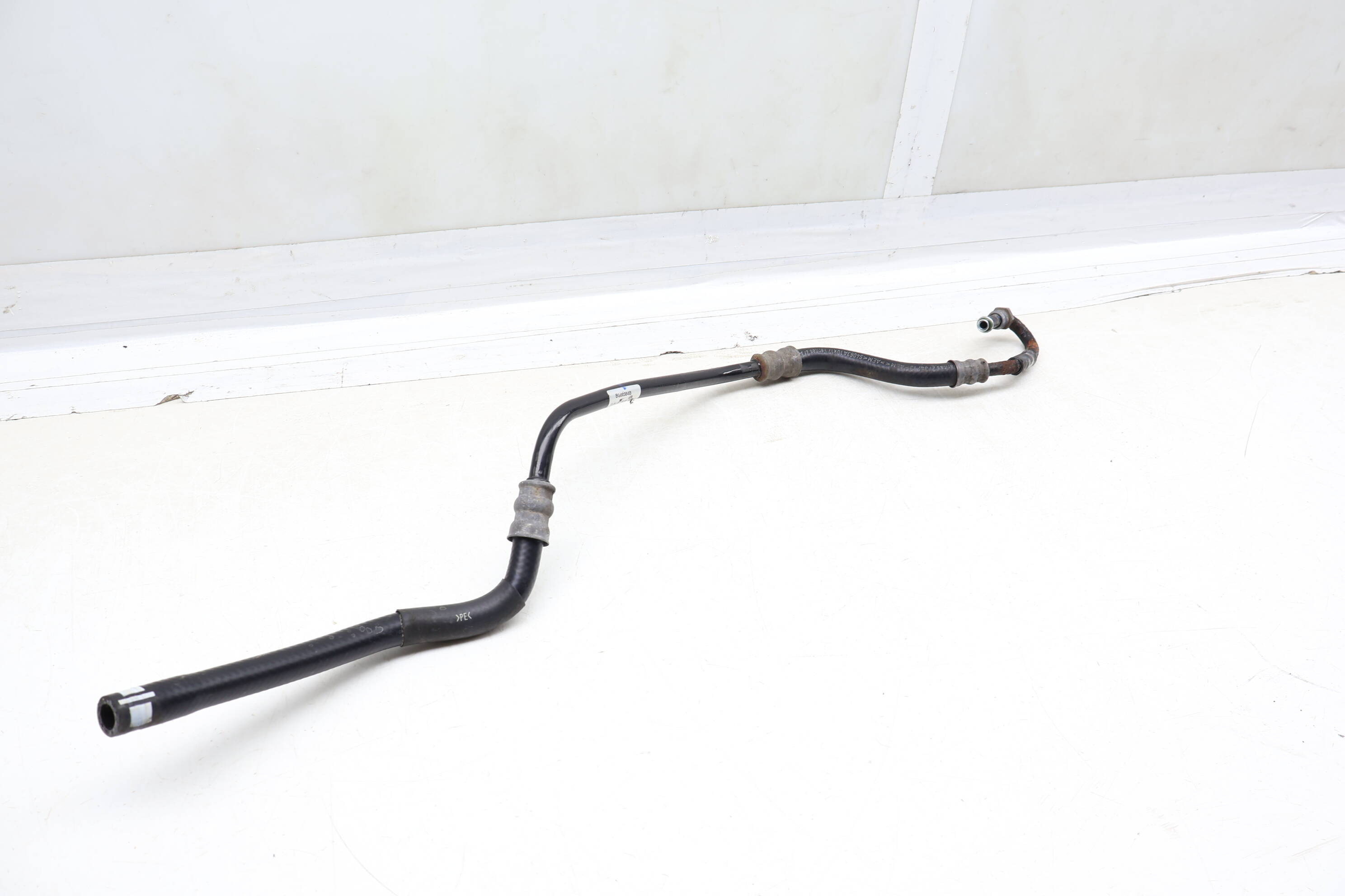 Power Steering Return Hose / Line 7L6422891B