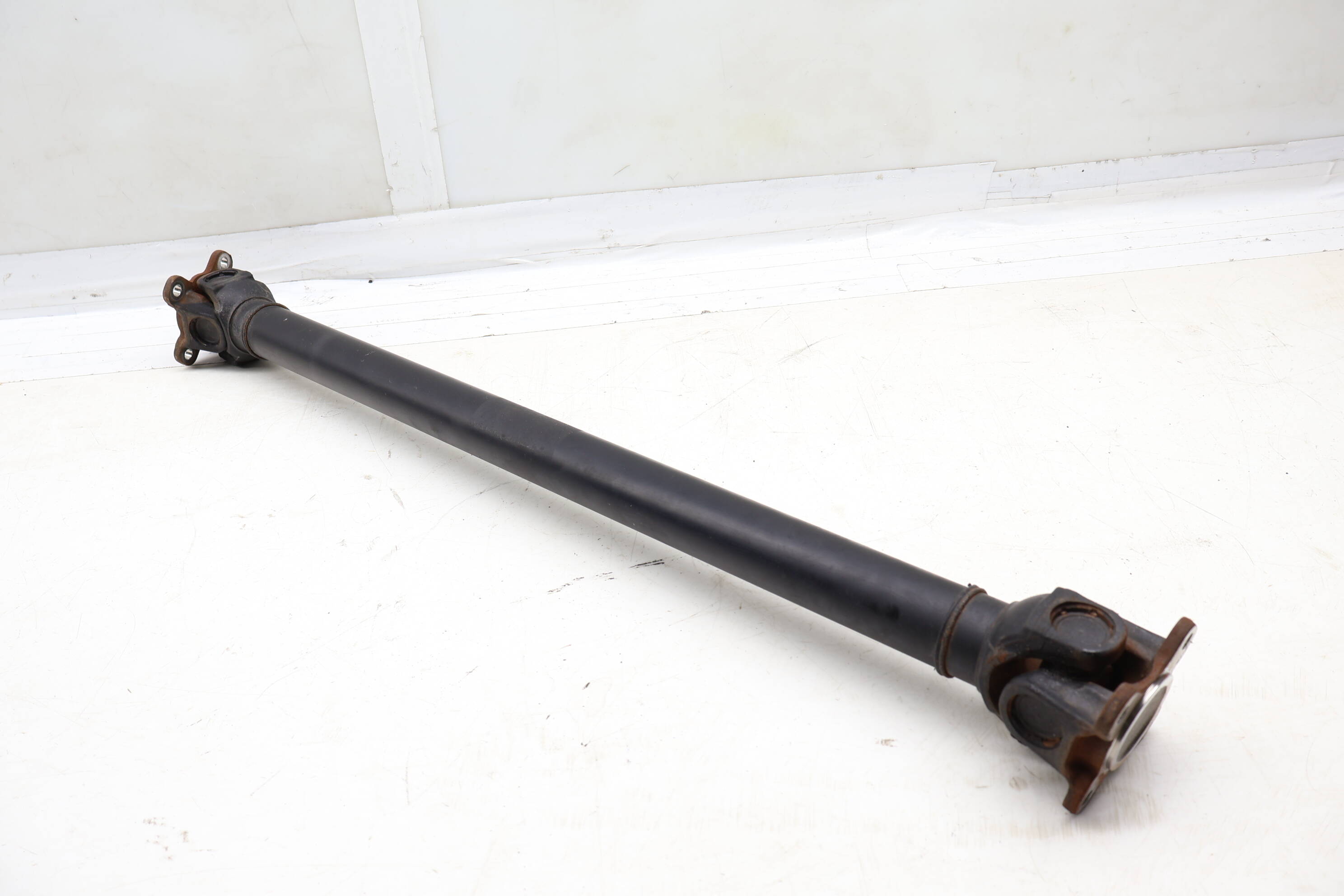 Driveshaft / Propeller Shaft 26208628043