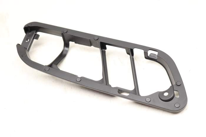 Interior Door Handle Mount / Bracket 3C8837198 main product photo