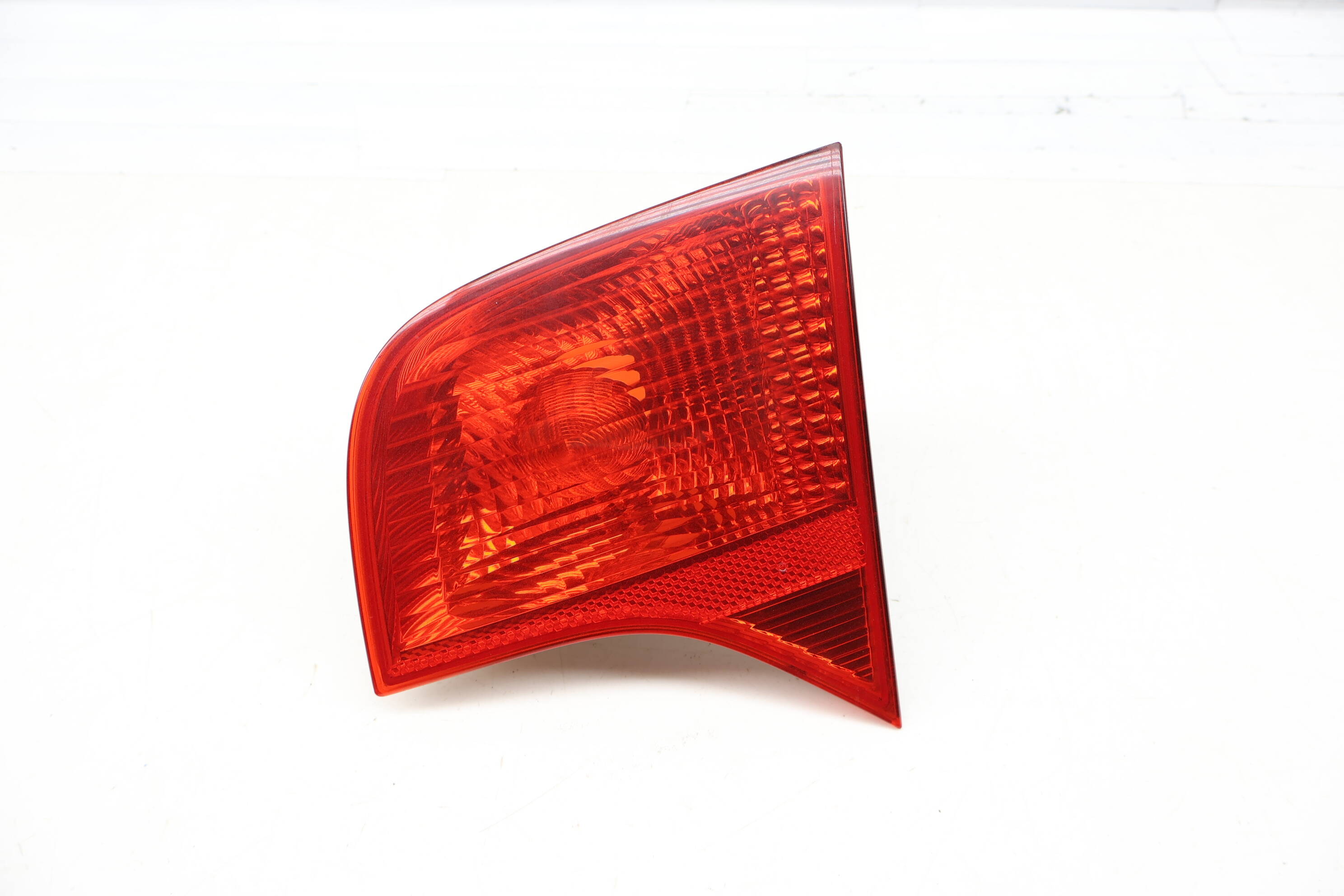Inner Tail Light / Lamp 8E5945094A