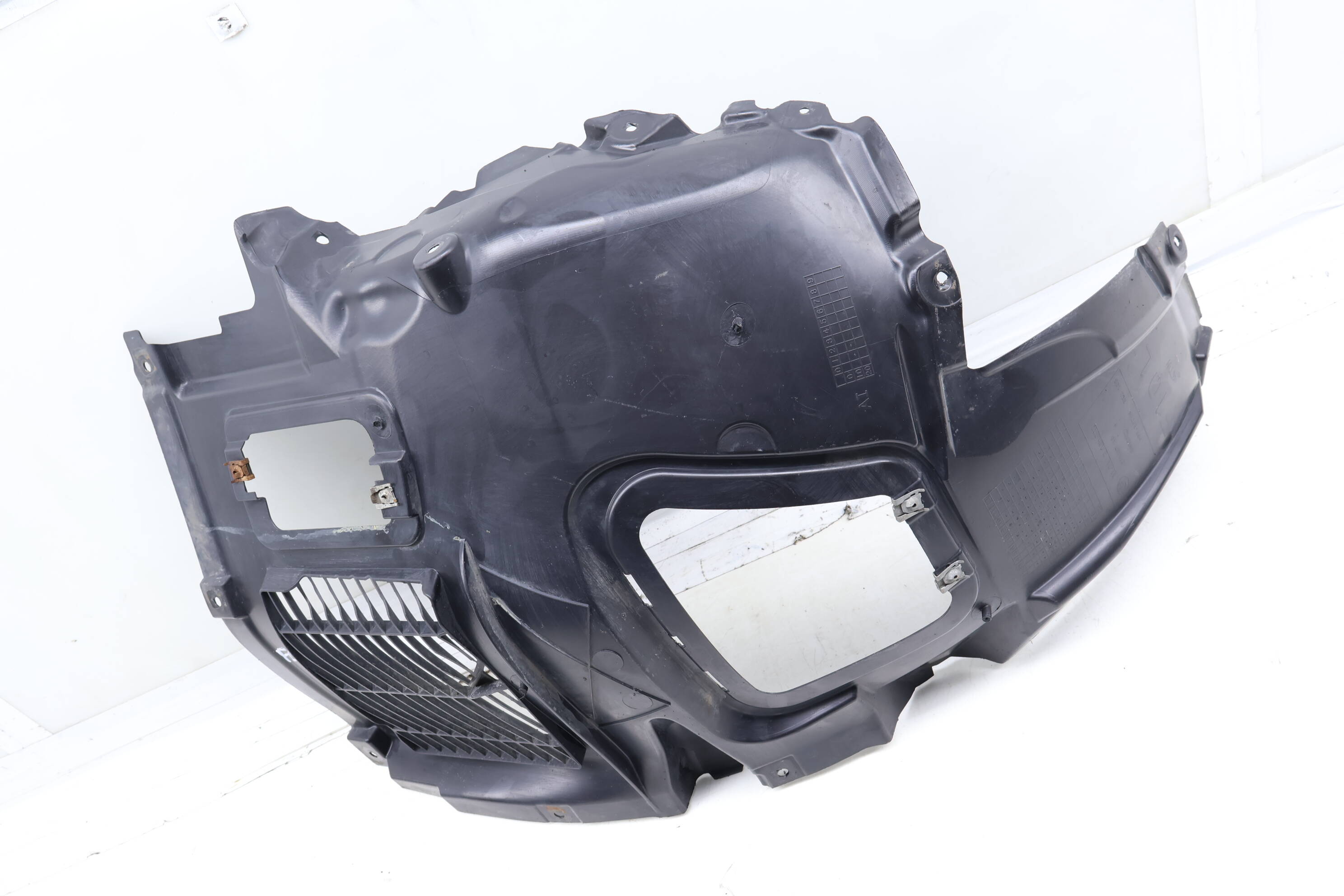 BMW Fender Liner / Wheel Housing Cover (Front) 51717186727