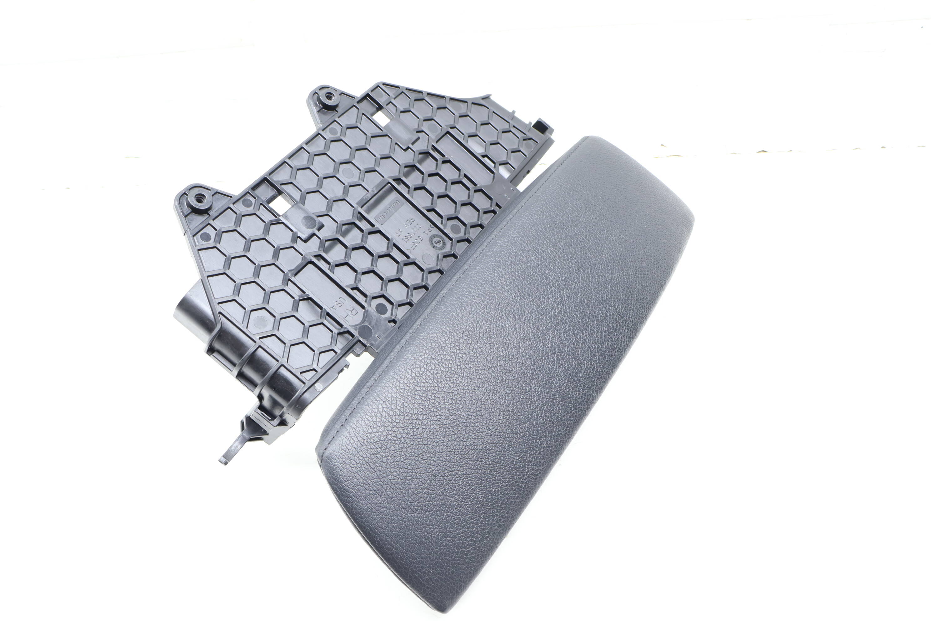 Console Armrest / Arm Rest 51166973462