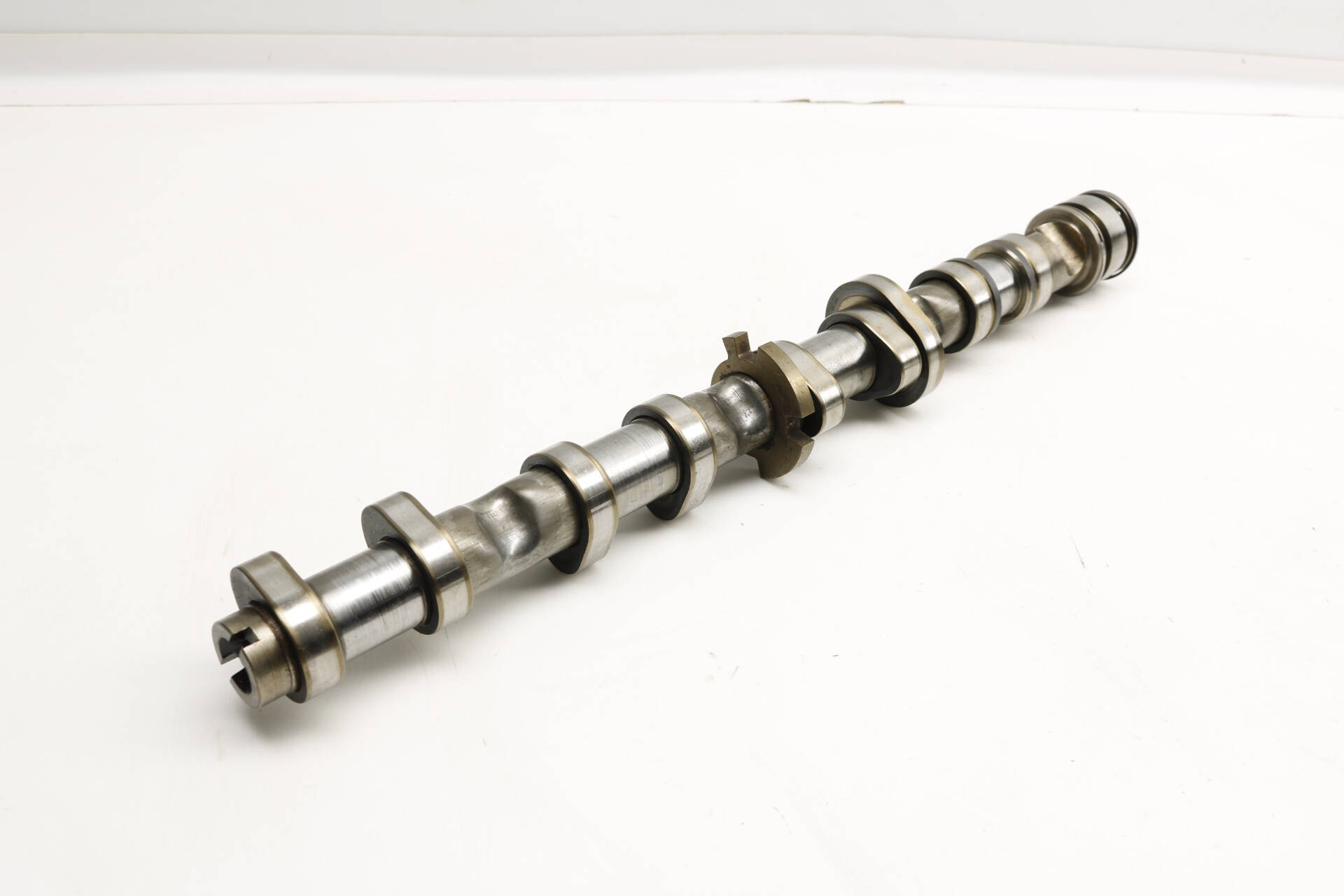 Intake Cam / Camshaft 079109101EE