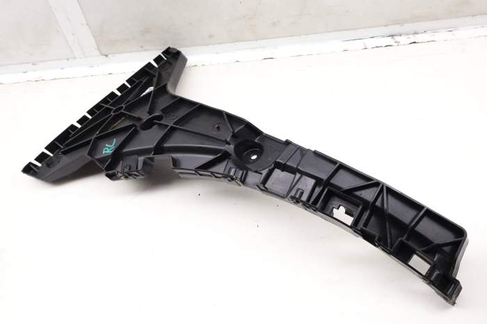 Bumper Guide / Mount Bracket 80A807453 main product photo