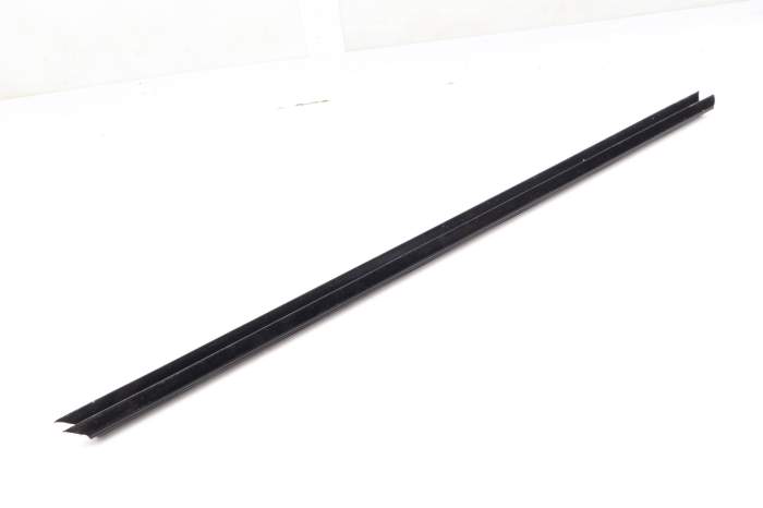 Interior Door Window Slot Seal Trim 51337364750 main product photo