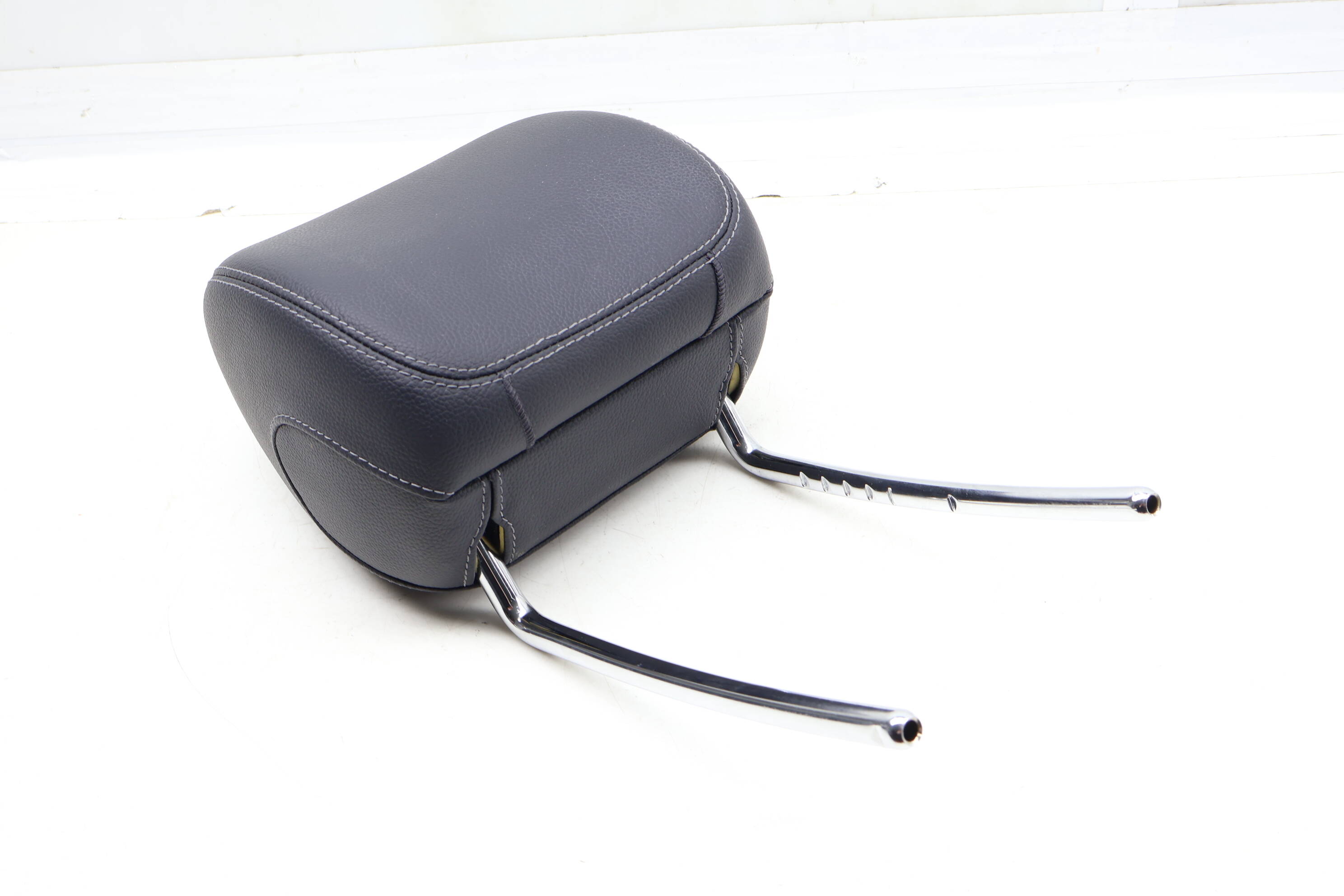 Seat Headrest / Head Rest 2059703350