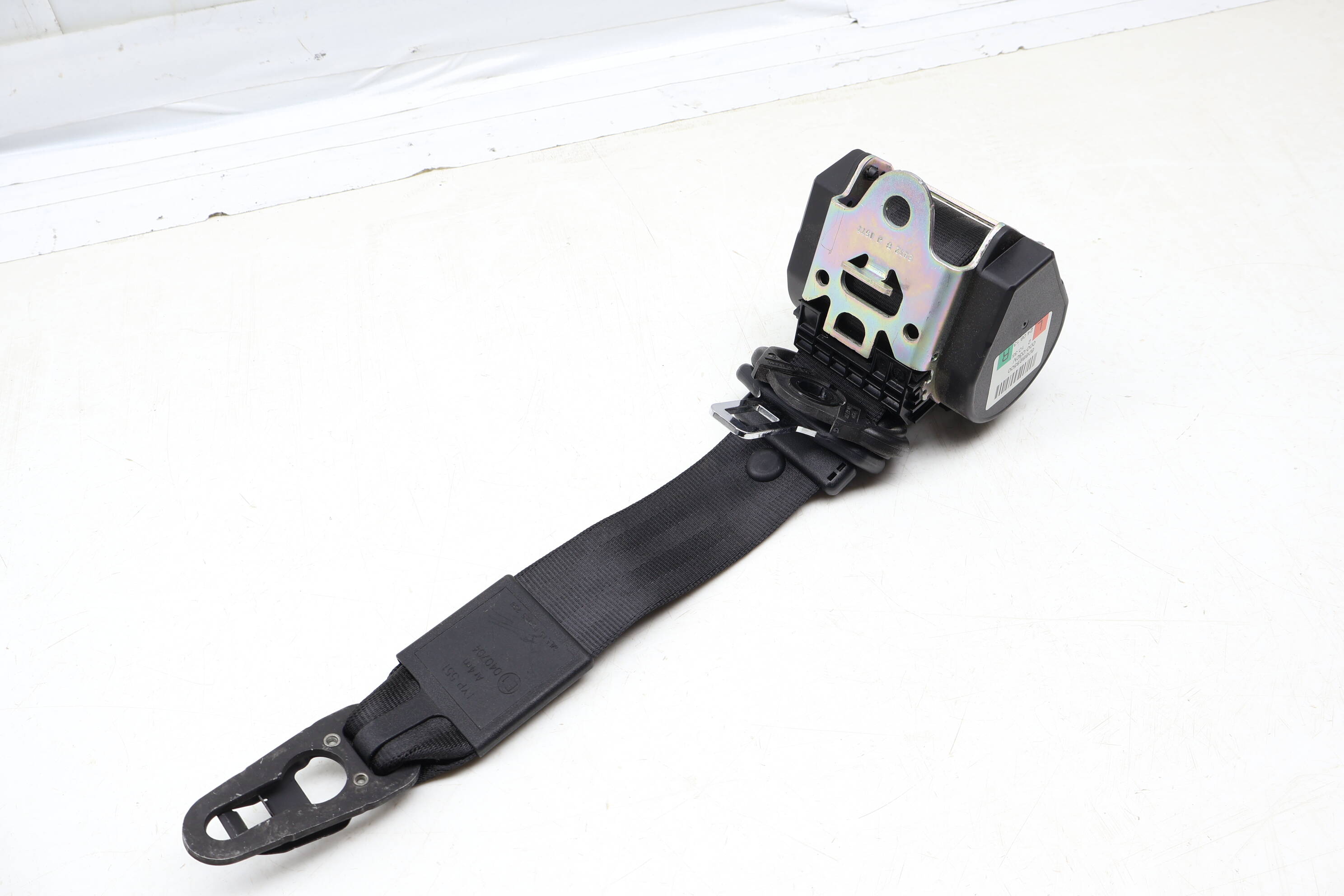 3Rd Row Seatbelt / Seat Belt Retractor 4L0857811B