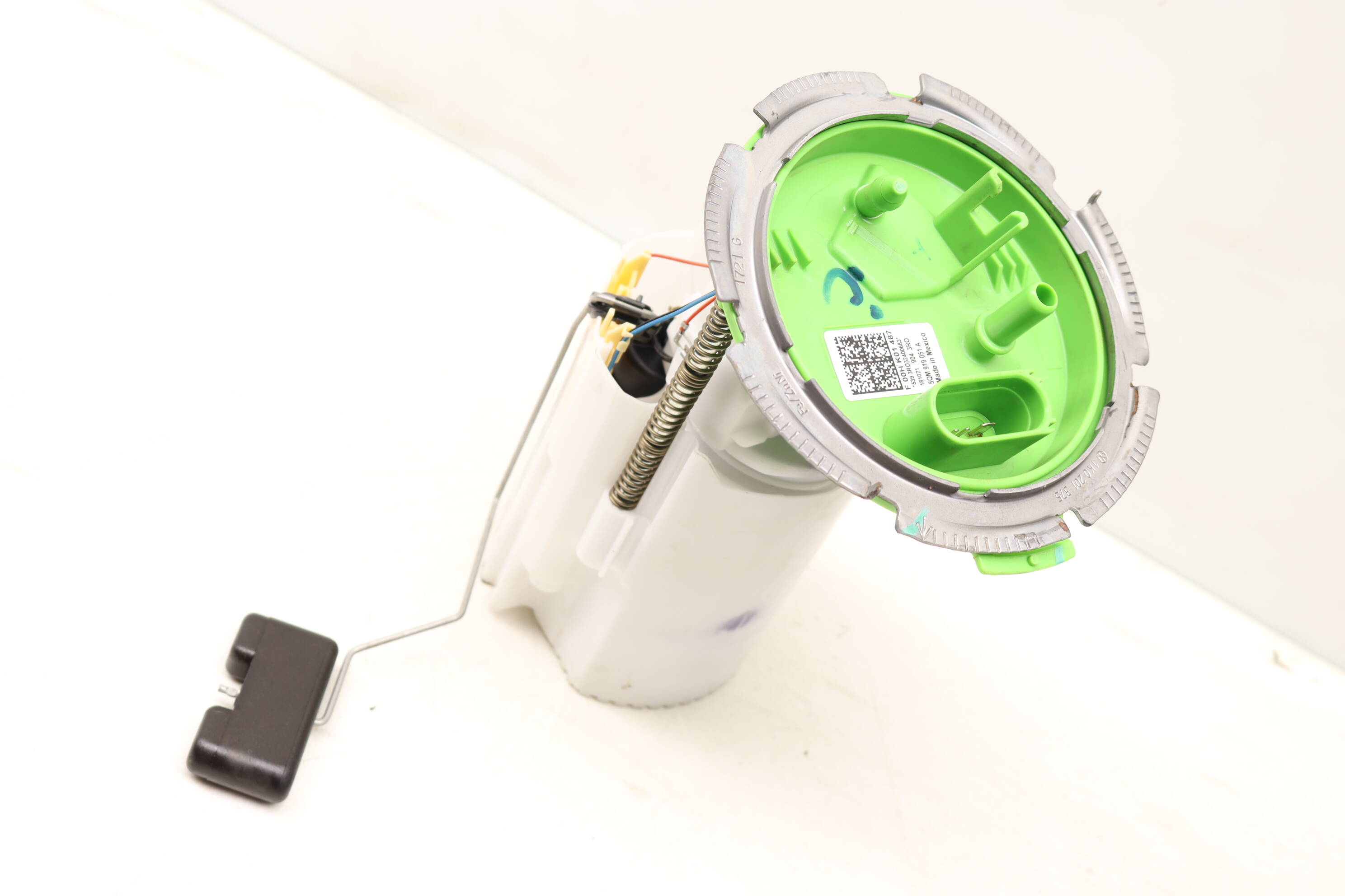 In-Tank&#x20;Fuel&#x20;Pump&#x20;Assembly&#x20;5QM919051A