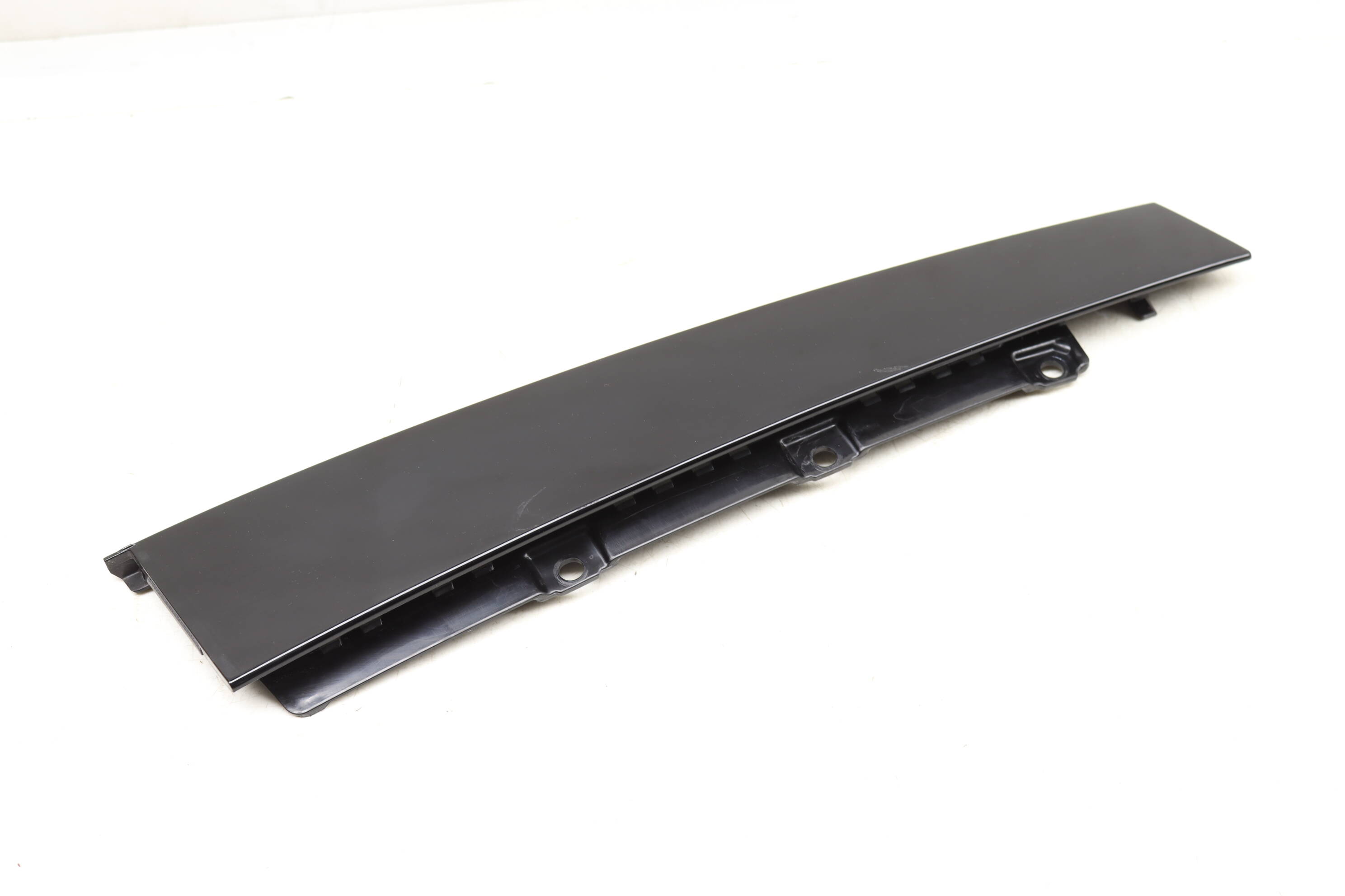 Exterior B Pillar Trim / Cover 8W0839901A
