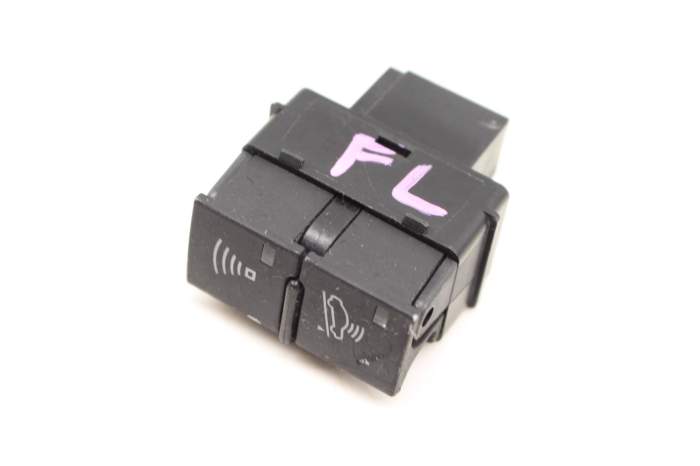 Alarm Switch / Button 8E1962109 main product photo