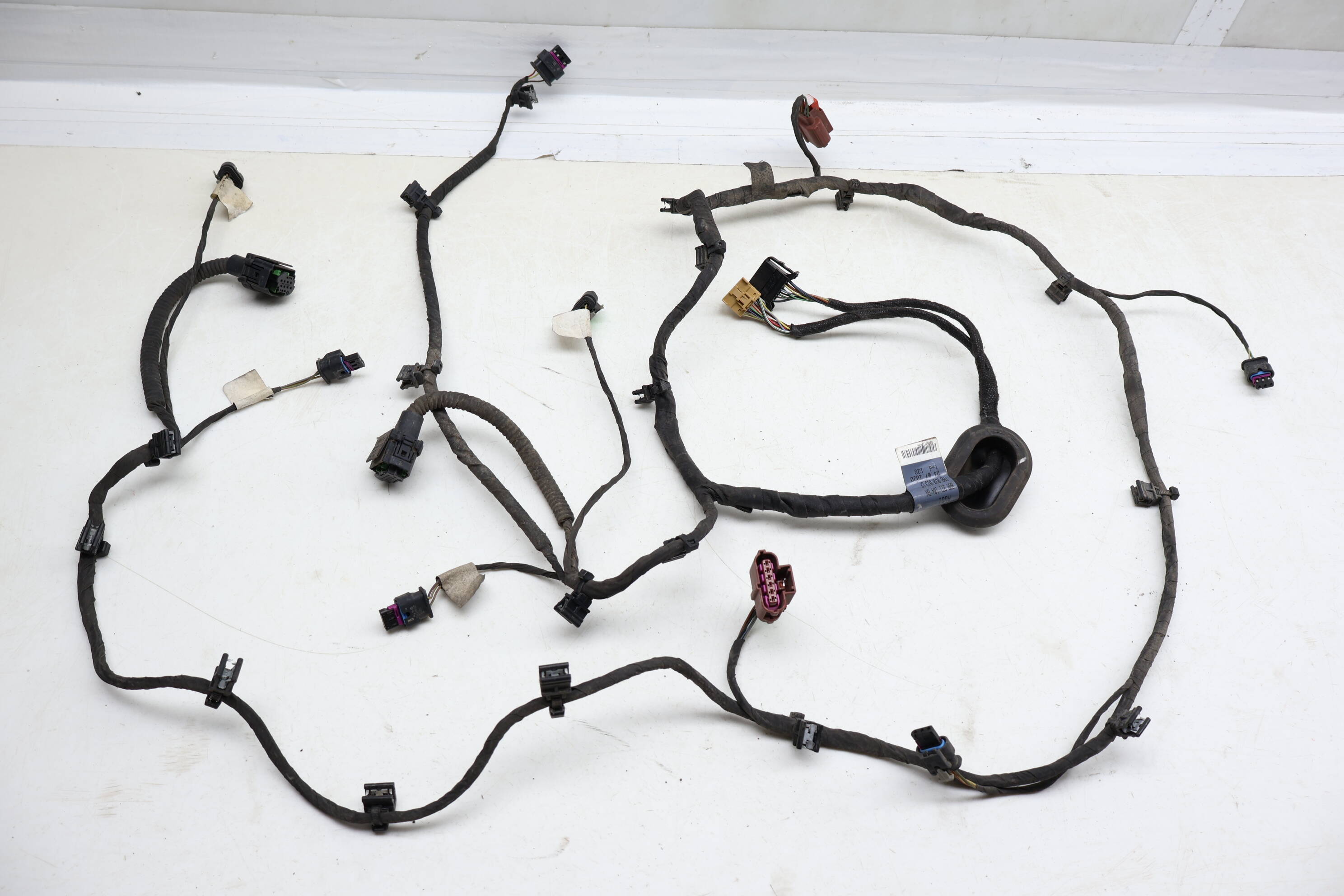 Bumper&#x20;Wiring&#x20;Harness&#x20;80A971104BN