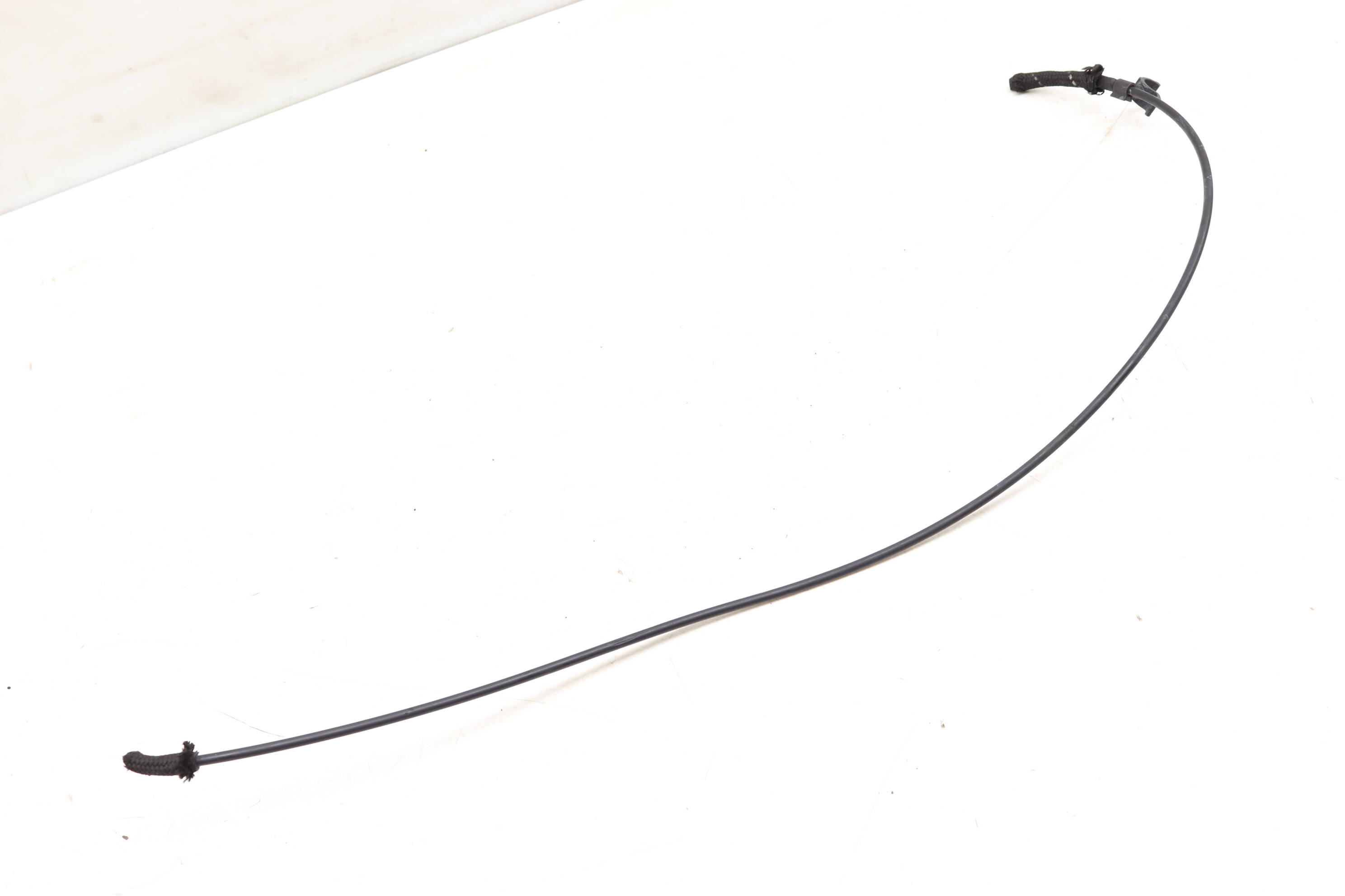 Vacuum Hose / Line 021129487K