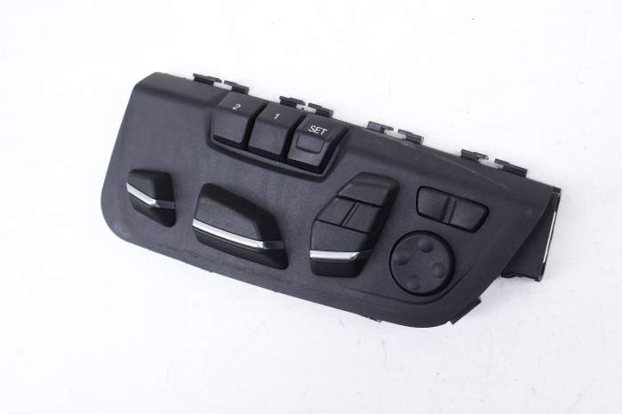 Seat Adjustment Switch 61319359817 main product photo