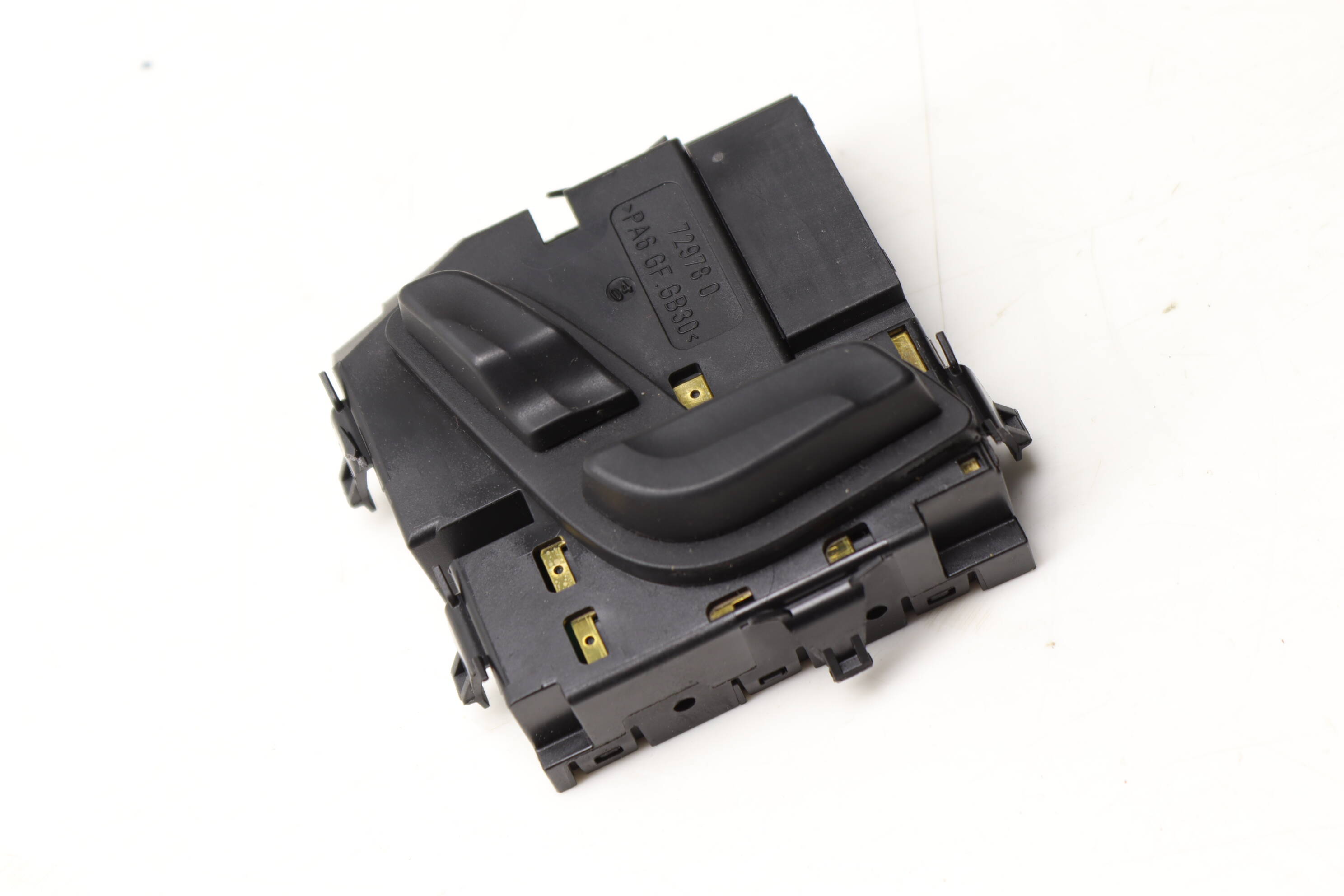 Seat Adjustment Control Switch 2048701758