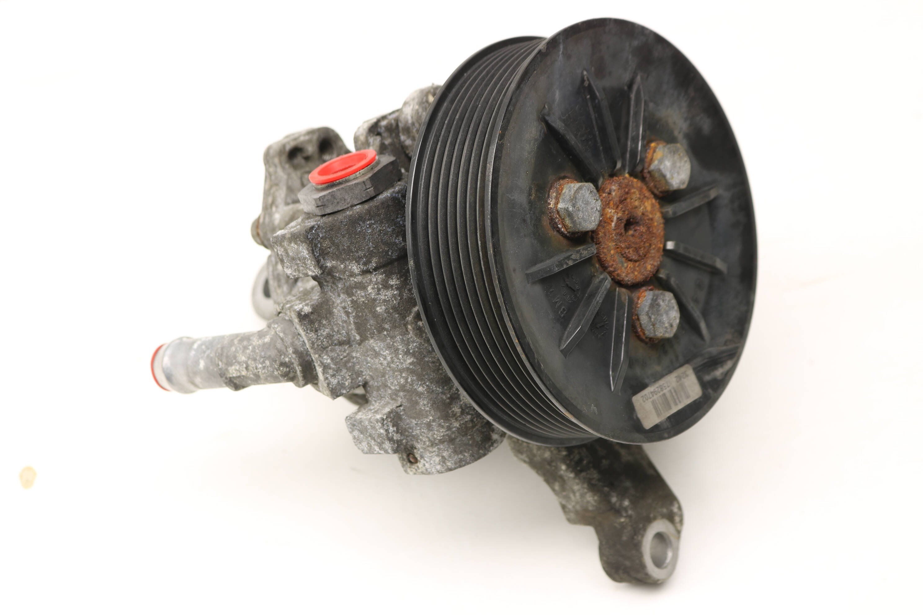 BMW Power Steering Pump W/ Pulley 32416779244 BMW Power Steering Pump W/ Pulley 32416779244