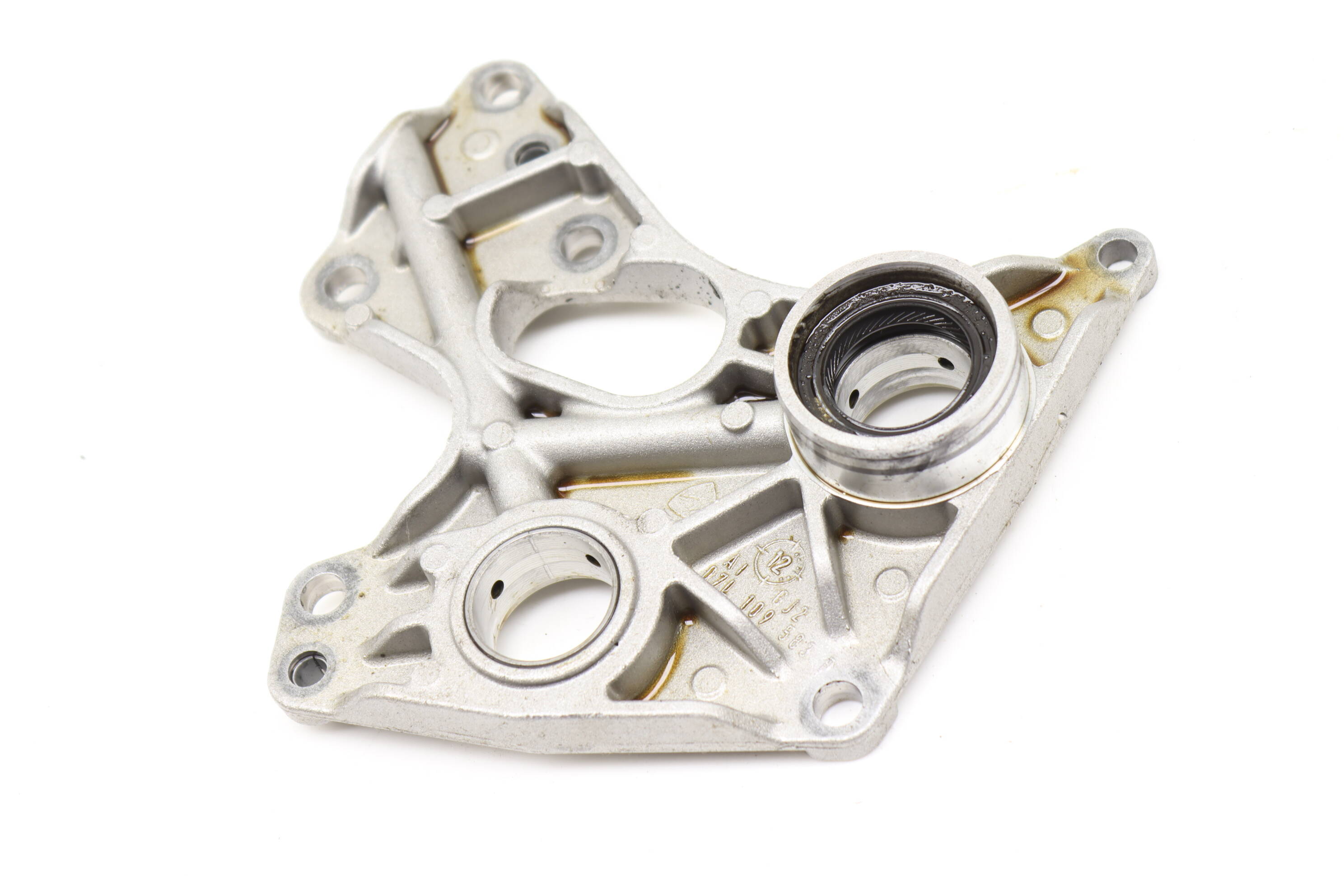 Engine Intermediate Timing Gear Bracket / Cover 07L109583D