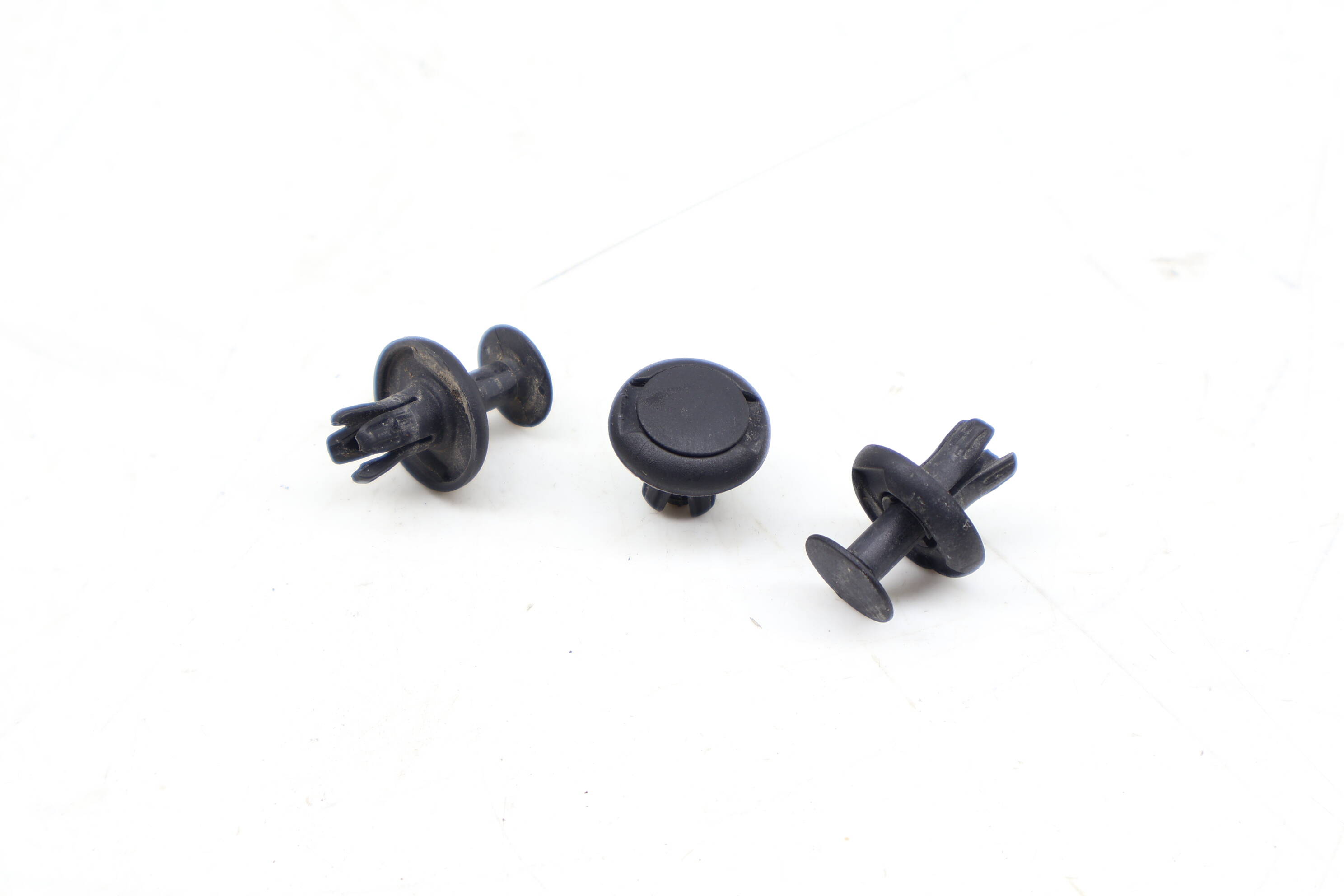 Expanding Rivet / Fastener Set (3) 07147401727