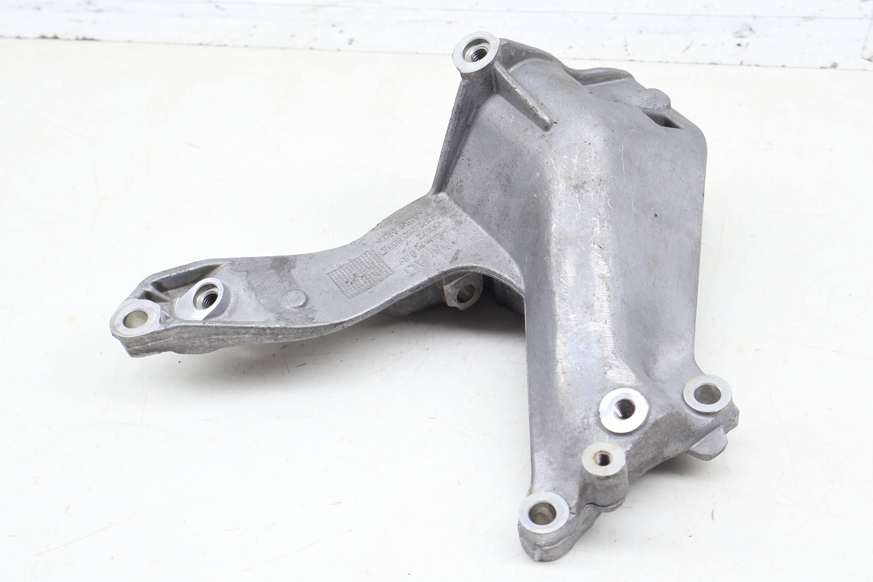 Ac Compressor Mount Bracket 0P2260885D