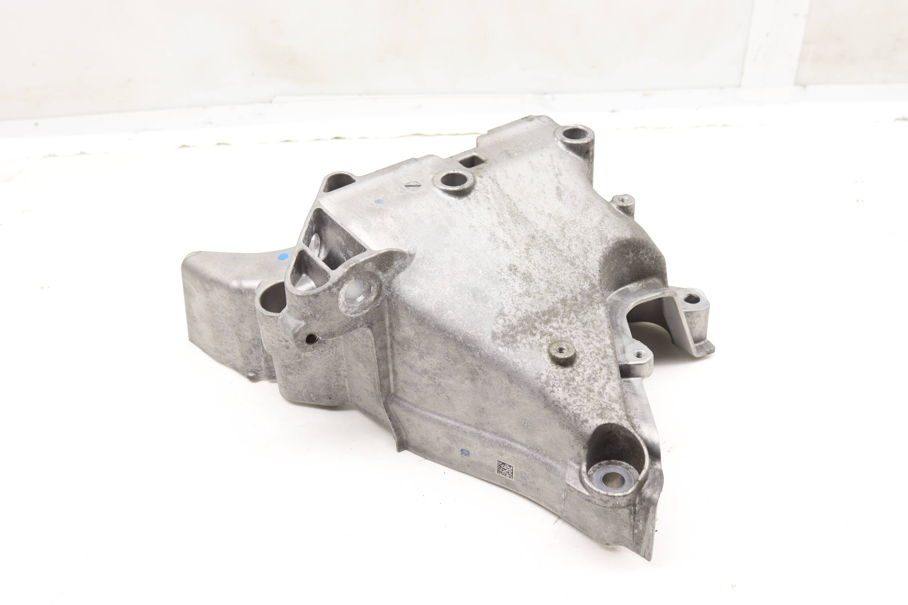 Engine Support Mount Bracket 05E199275J