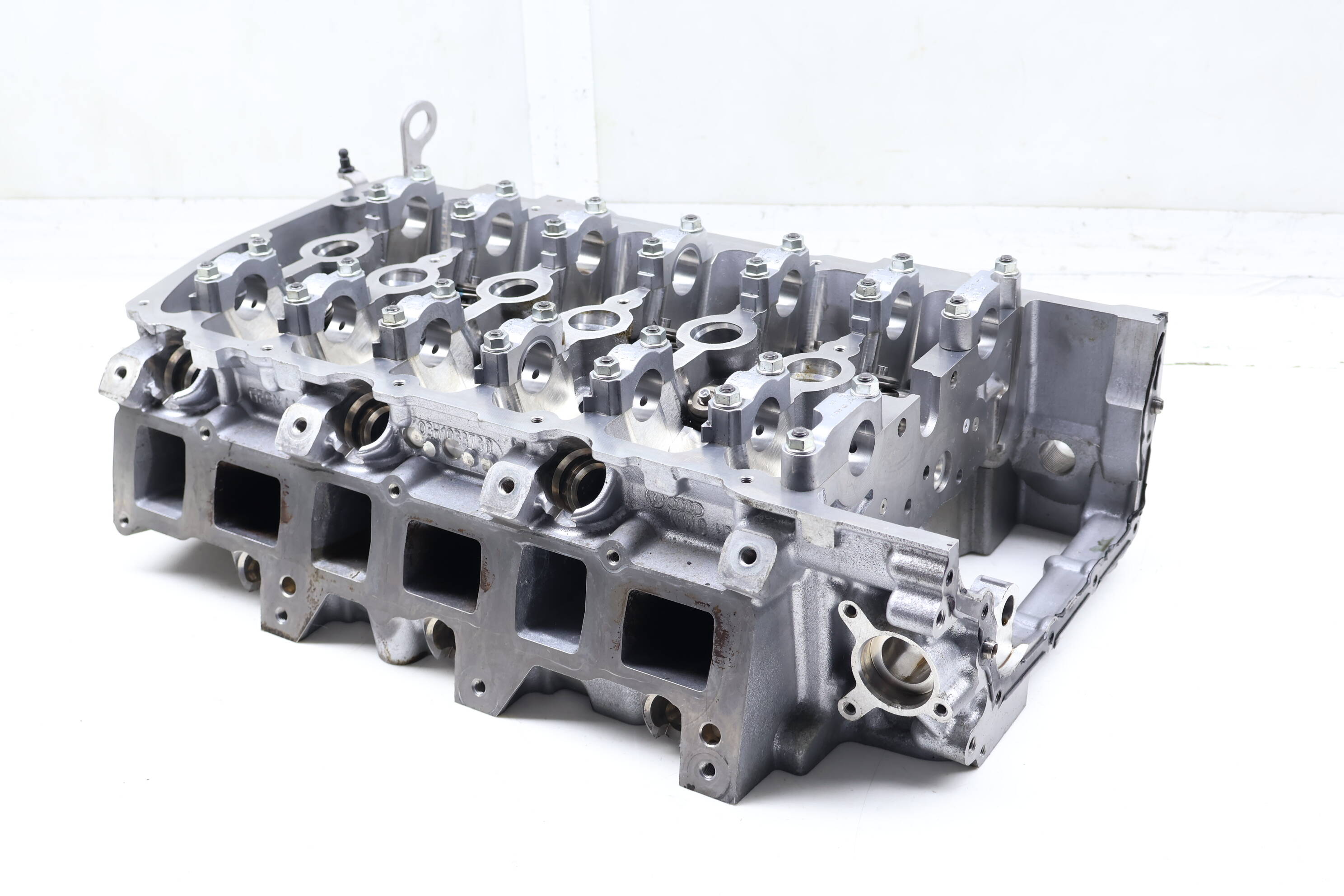 3.6L Engine Cylinder Head 03H103373D 95810490100