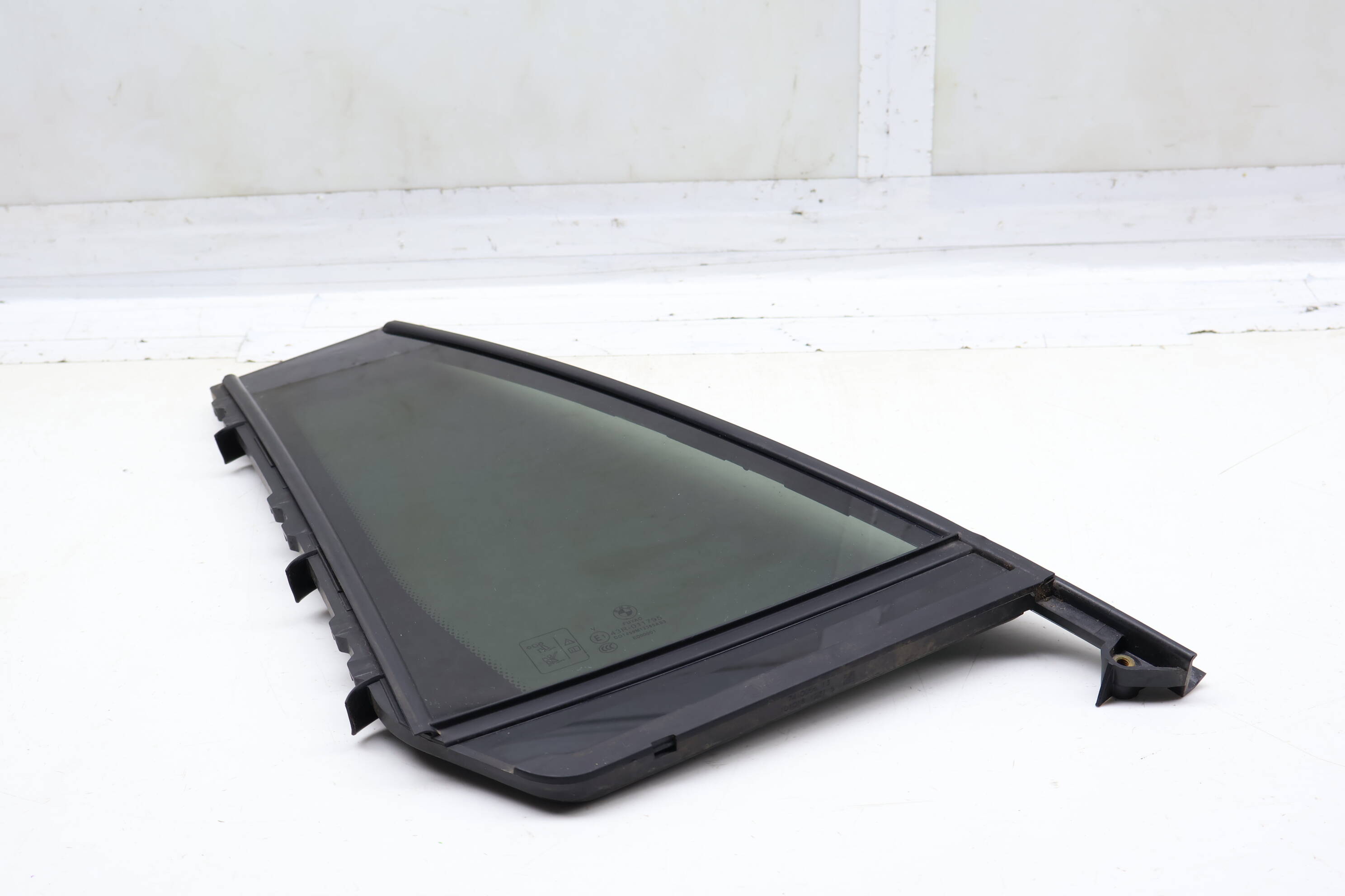Door Quarter Window Glass 51357410056