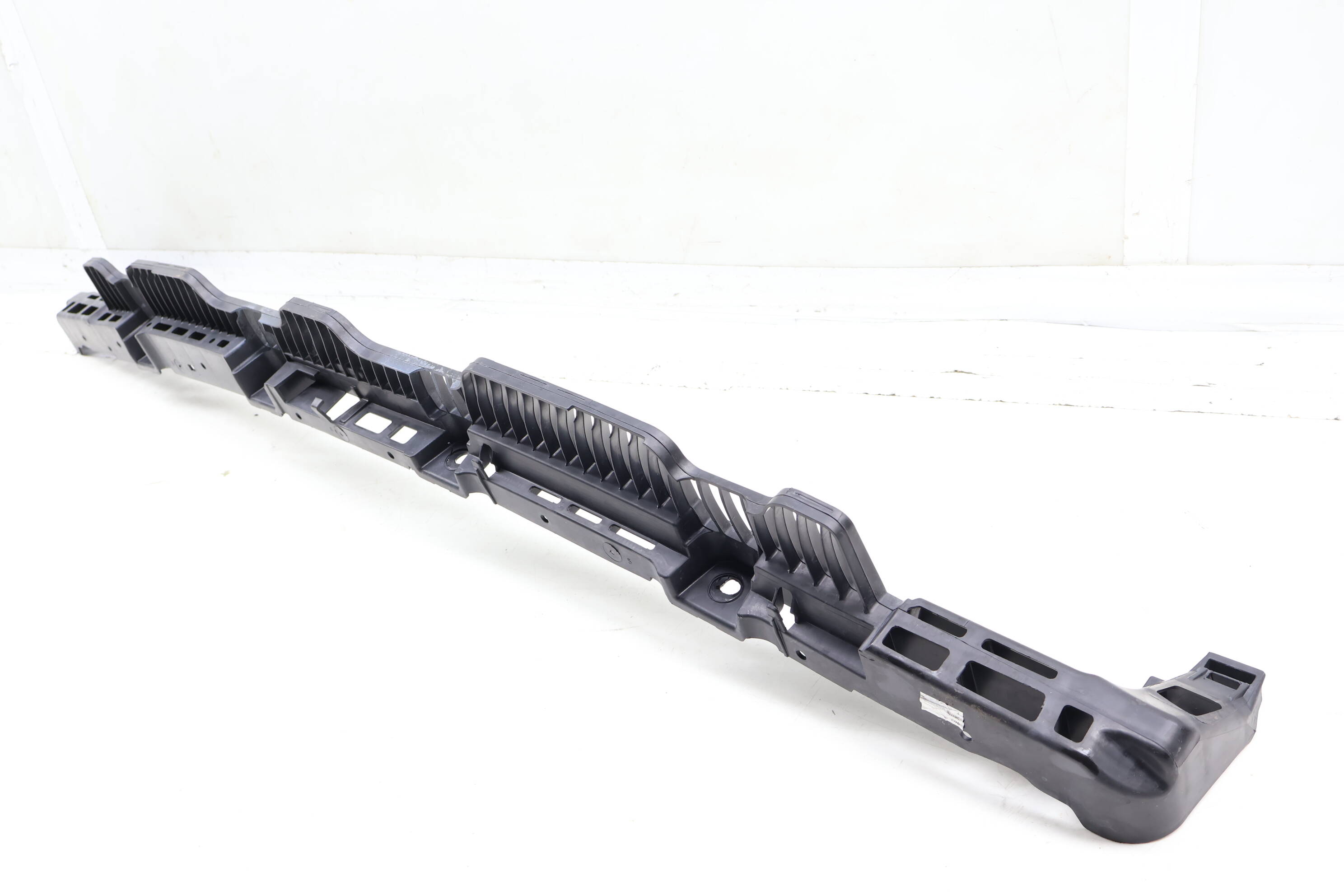 Bumper Mount Bracket (Center) 5G6807863C