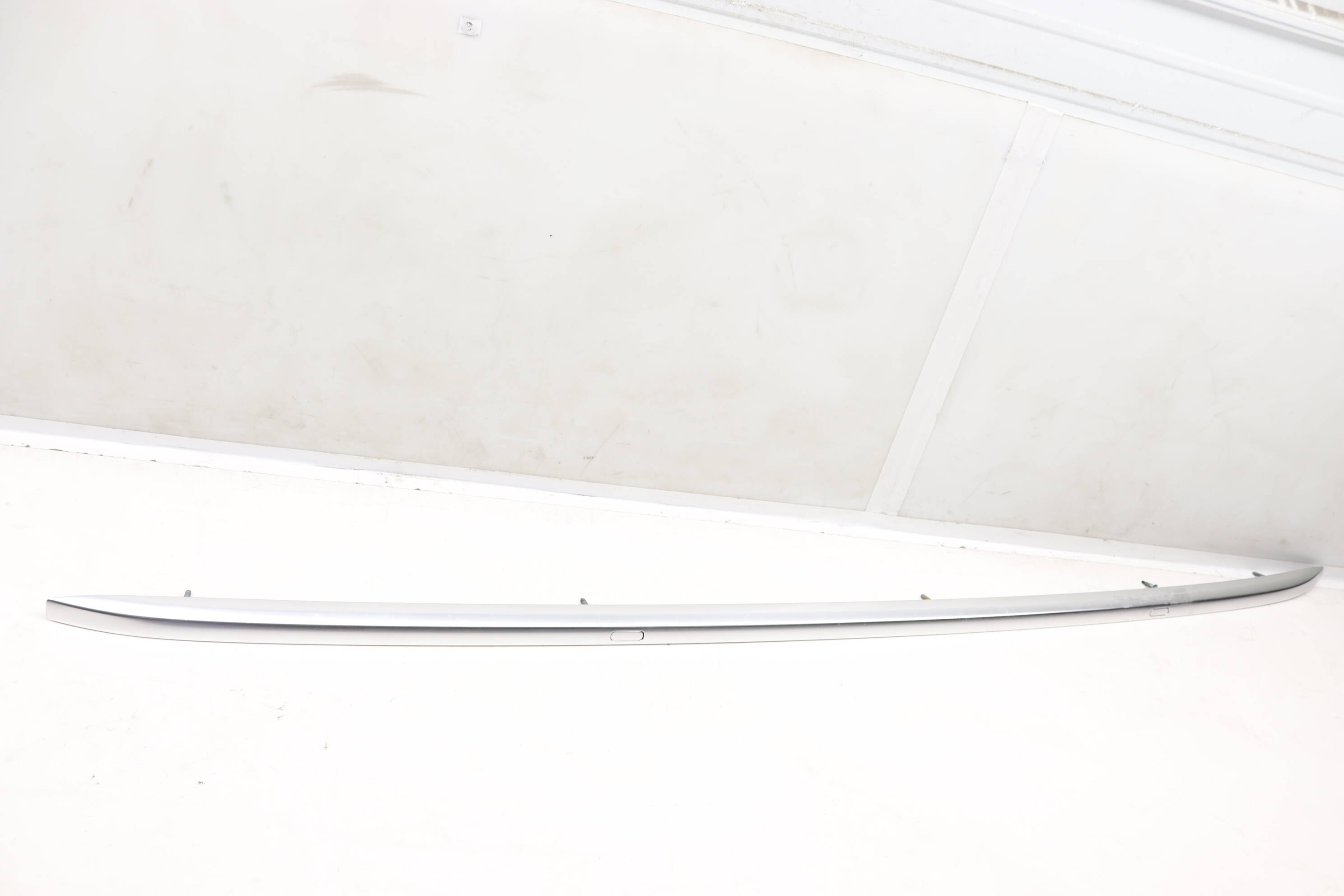 Roof&#x20;Rack&#x20;Rail&#x20;4M0860021D