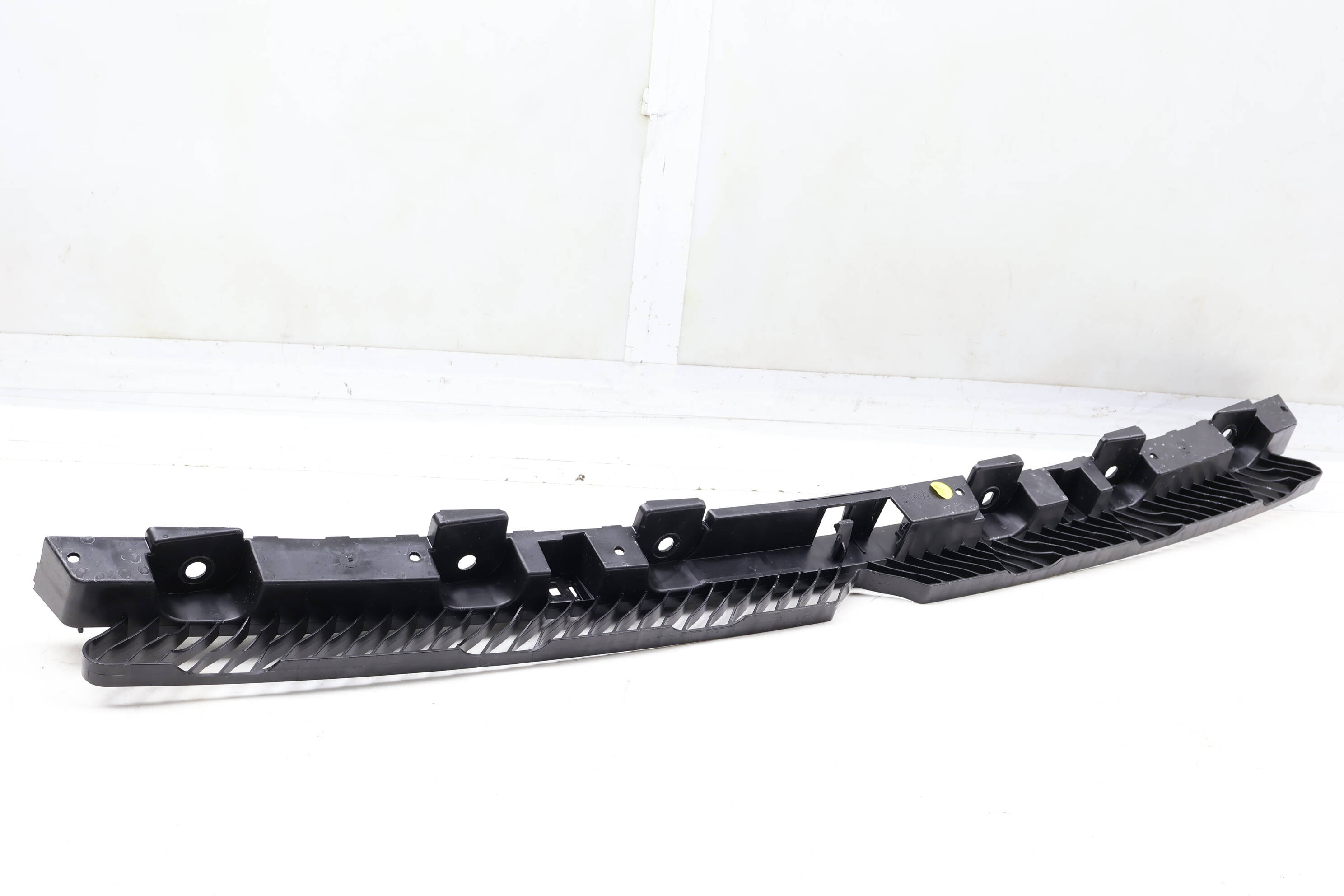 Bumper Mount Bracket (Center) 3CN807863B