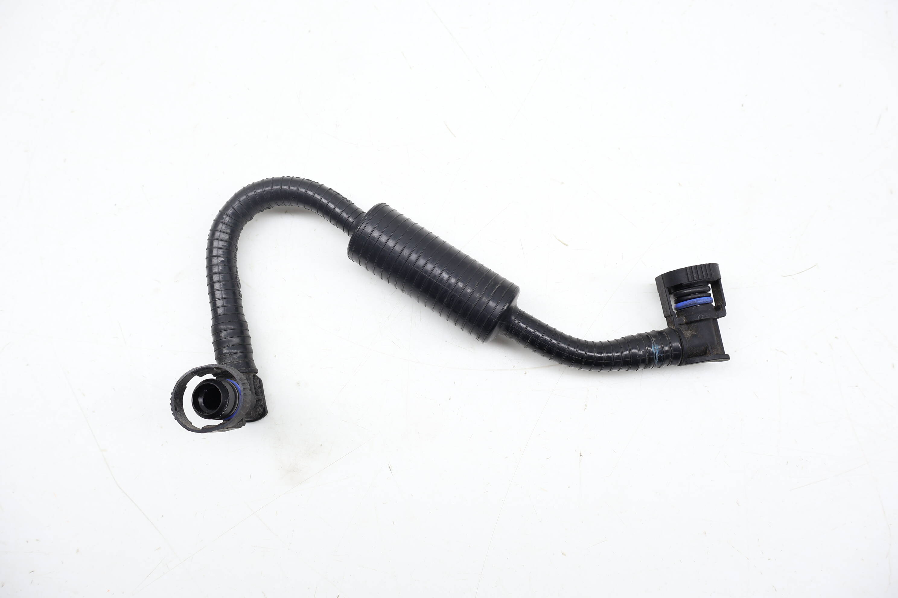 Fuel Tank Breather Hose / Line 13907649951