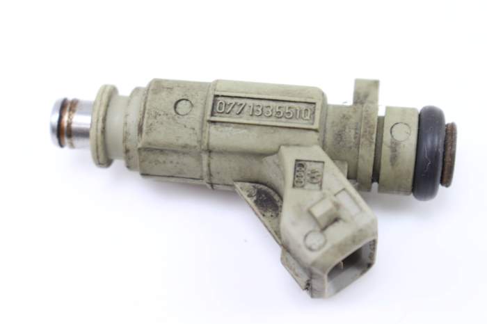 Fuel Injector 077133551Q main product photo