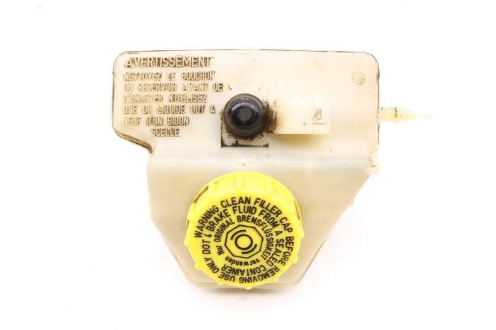 Brake Fluid Reservoir 7D0611303A main product photo