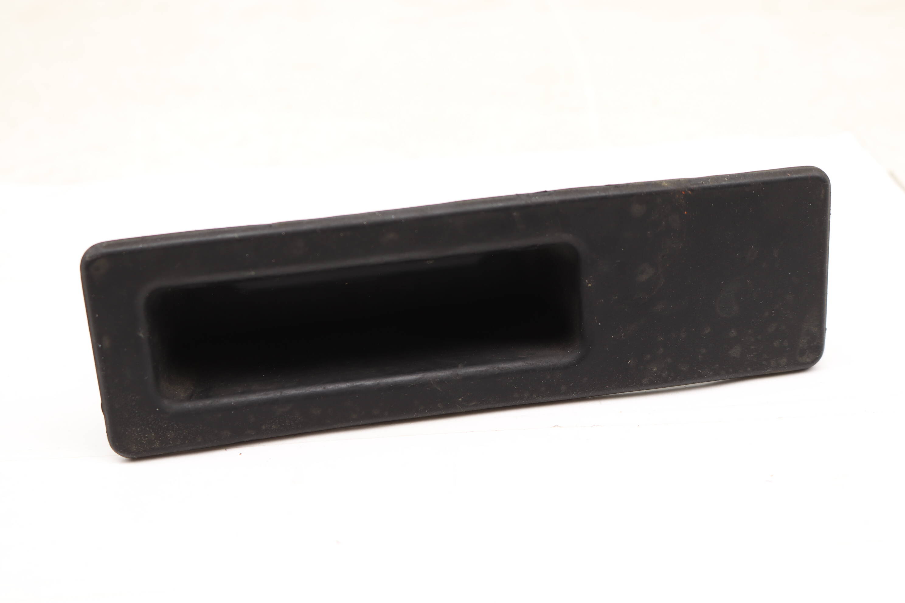 Trunk Lid Handle / Switch 51247368752