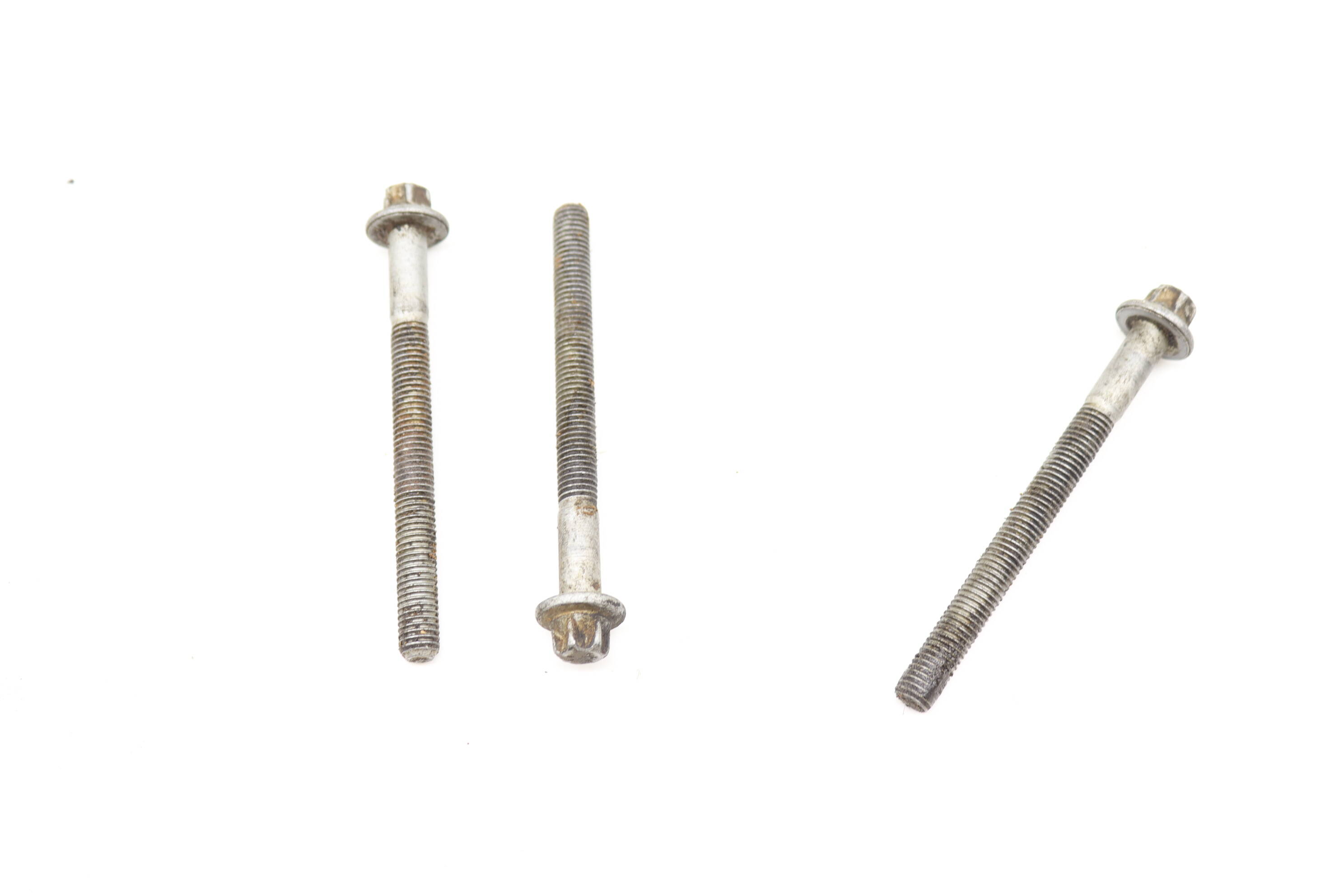 M8x90&#x20;Screw&#x20;&#x2F;&#x20;Bolt&#x20;Set&#x20;&#x28;3&#x29;&#x20;N910143008011