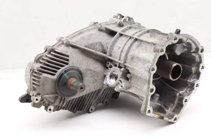 Transfer Case / Box 0C2341012F 95834101006 main product photo