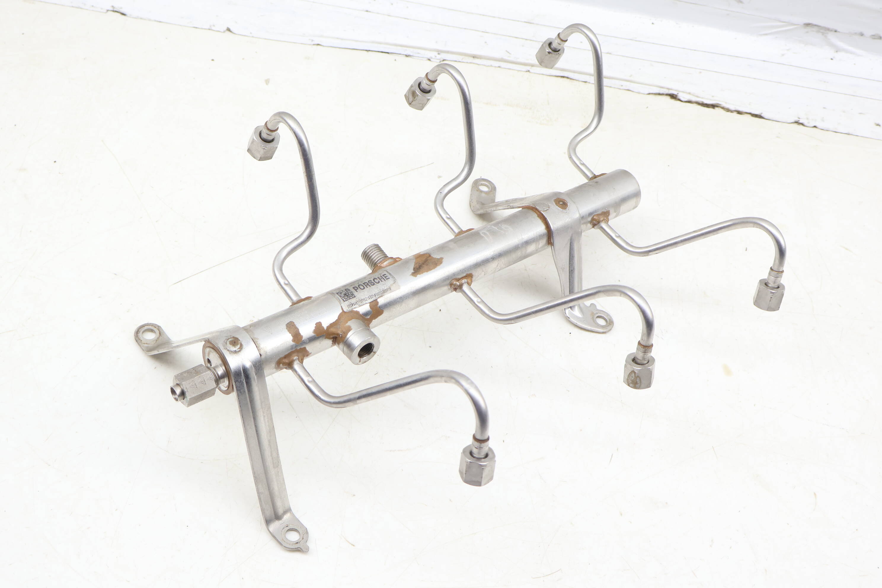 Fuel Rail 94611011521