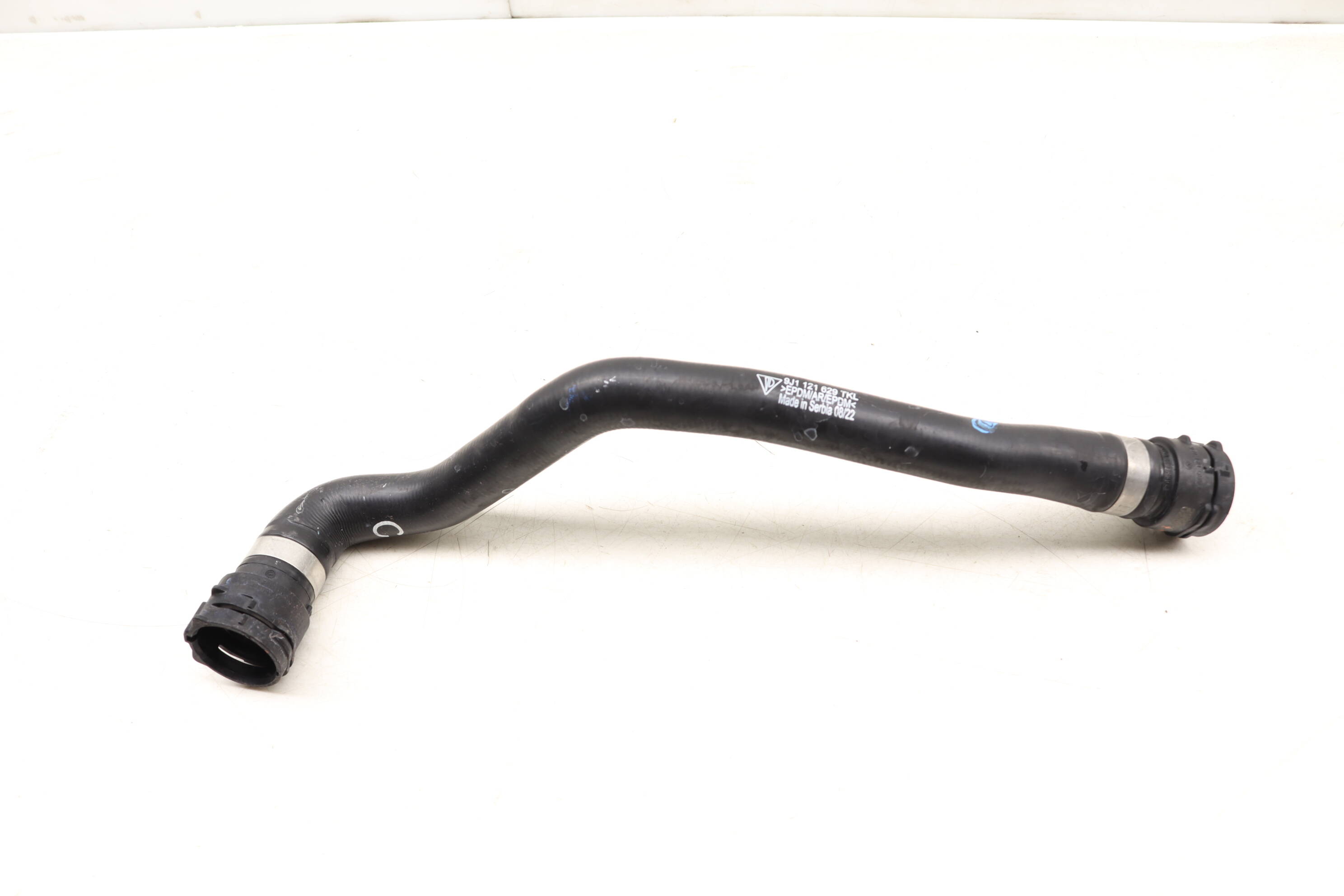 Coolant&#x20;Hose&#x20;&#x2F;&#x20;Line&#x20;PAD121629&#x20;9J1121629