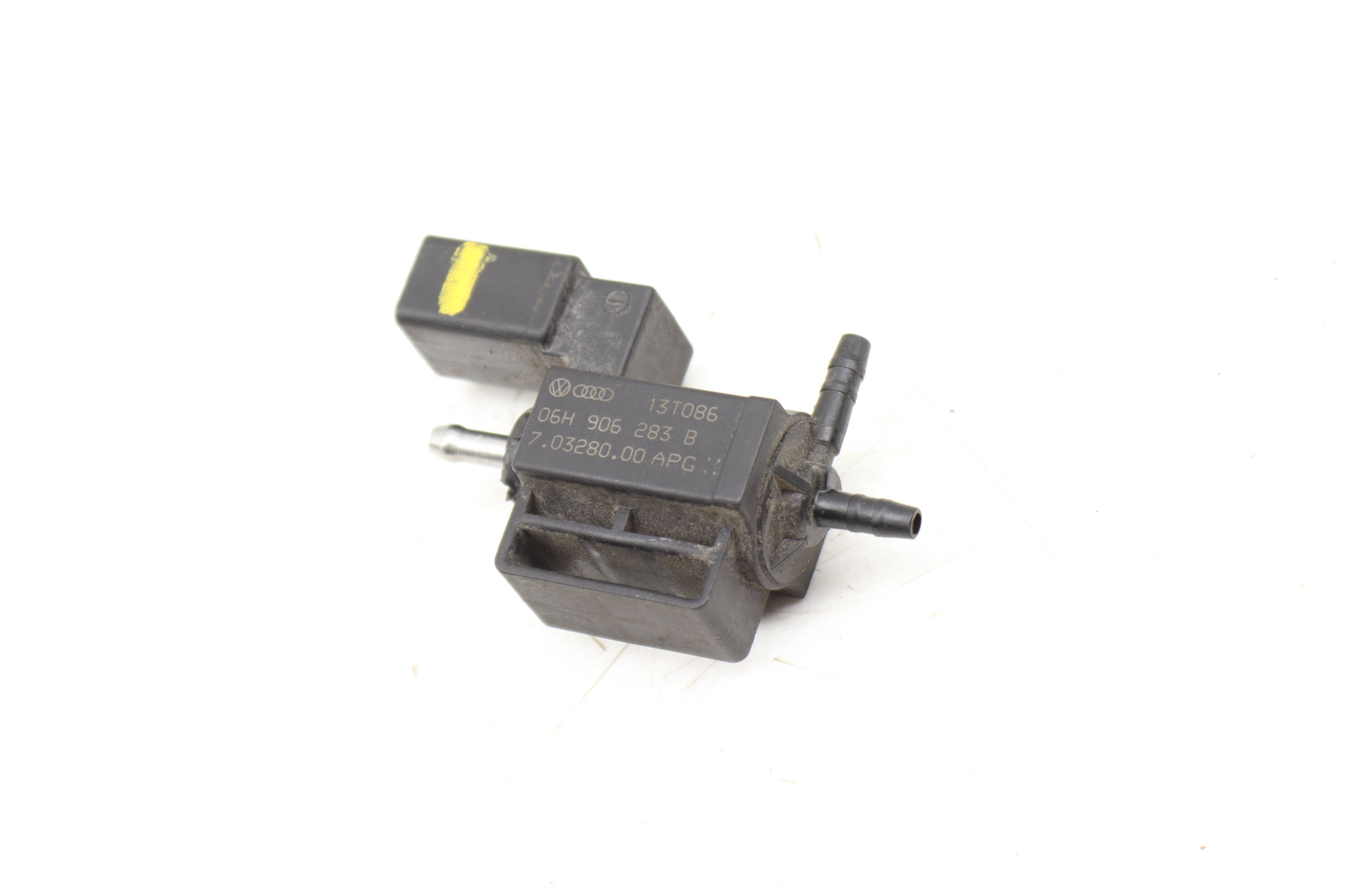 Solenoid Valve 06H906283B