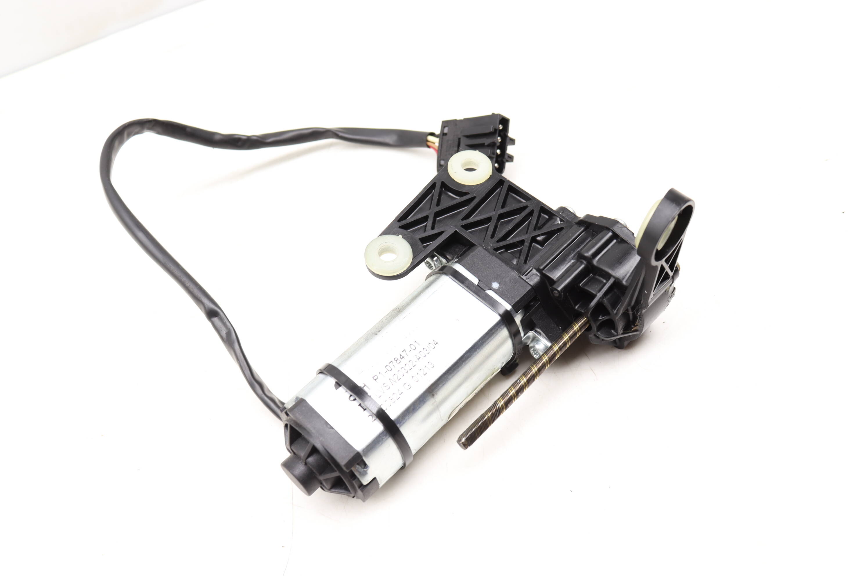 Steering Wheel / Column Motor 32306788155