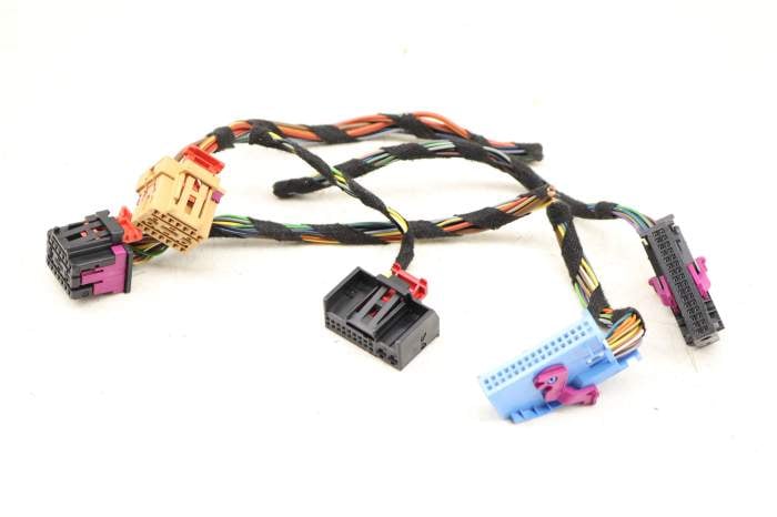 Comfort Module / Ccm / Bcm Wiring Connector Pigtail main product photo